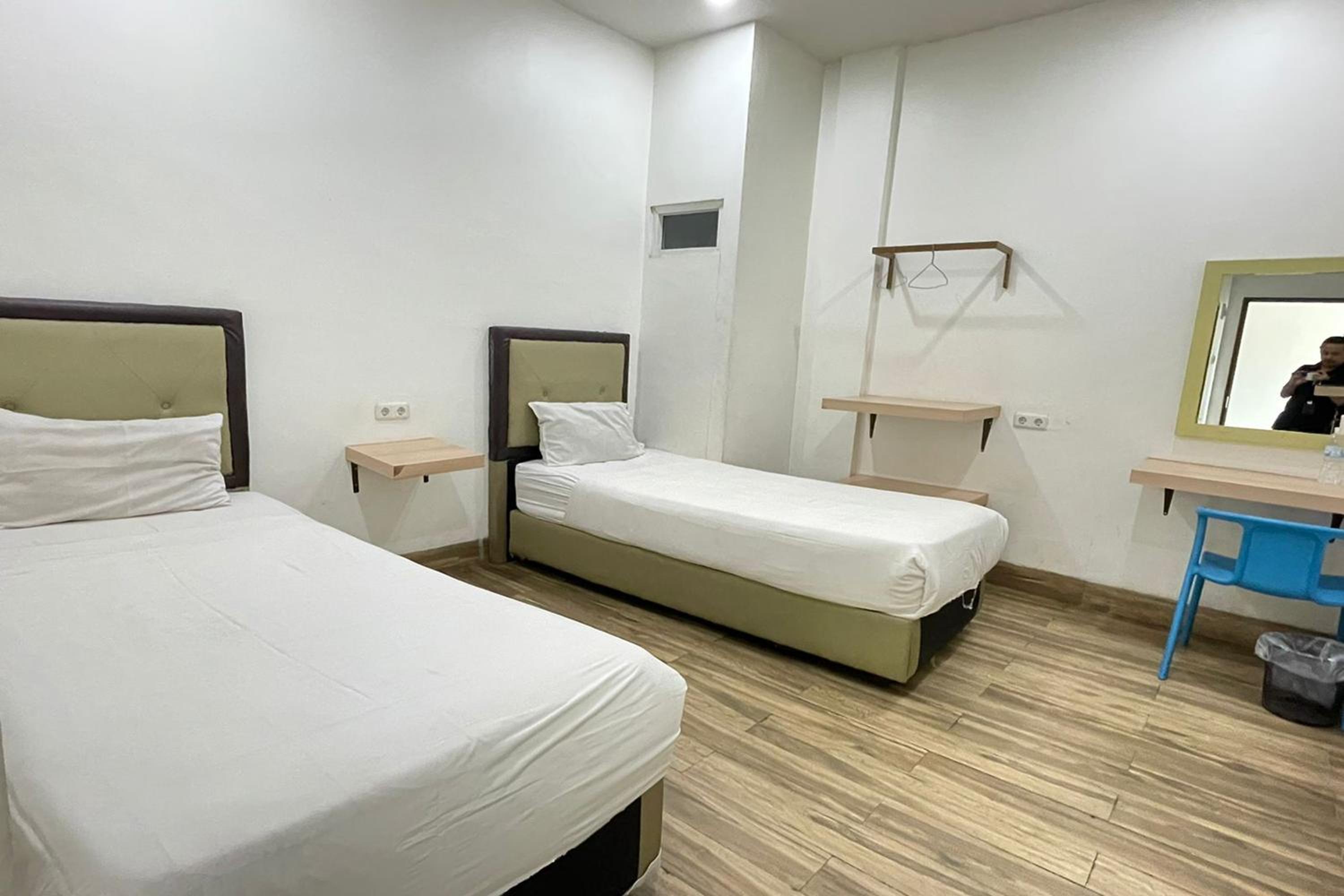 Deluxe Twin Room - Photo 1