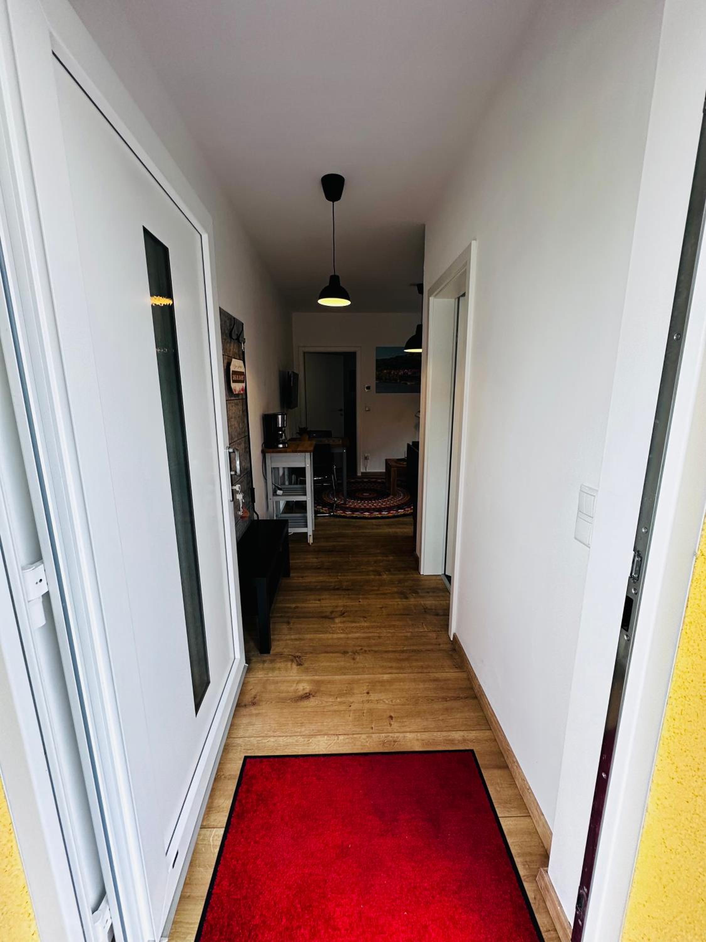One-Bedroom Apartment photo 3