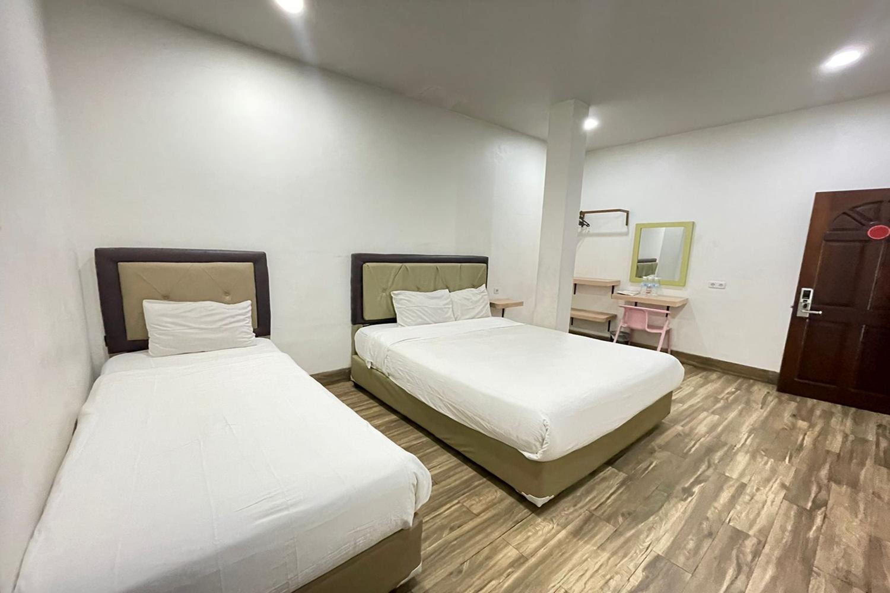Family Suite - Photo 1