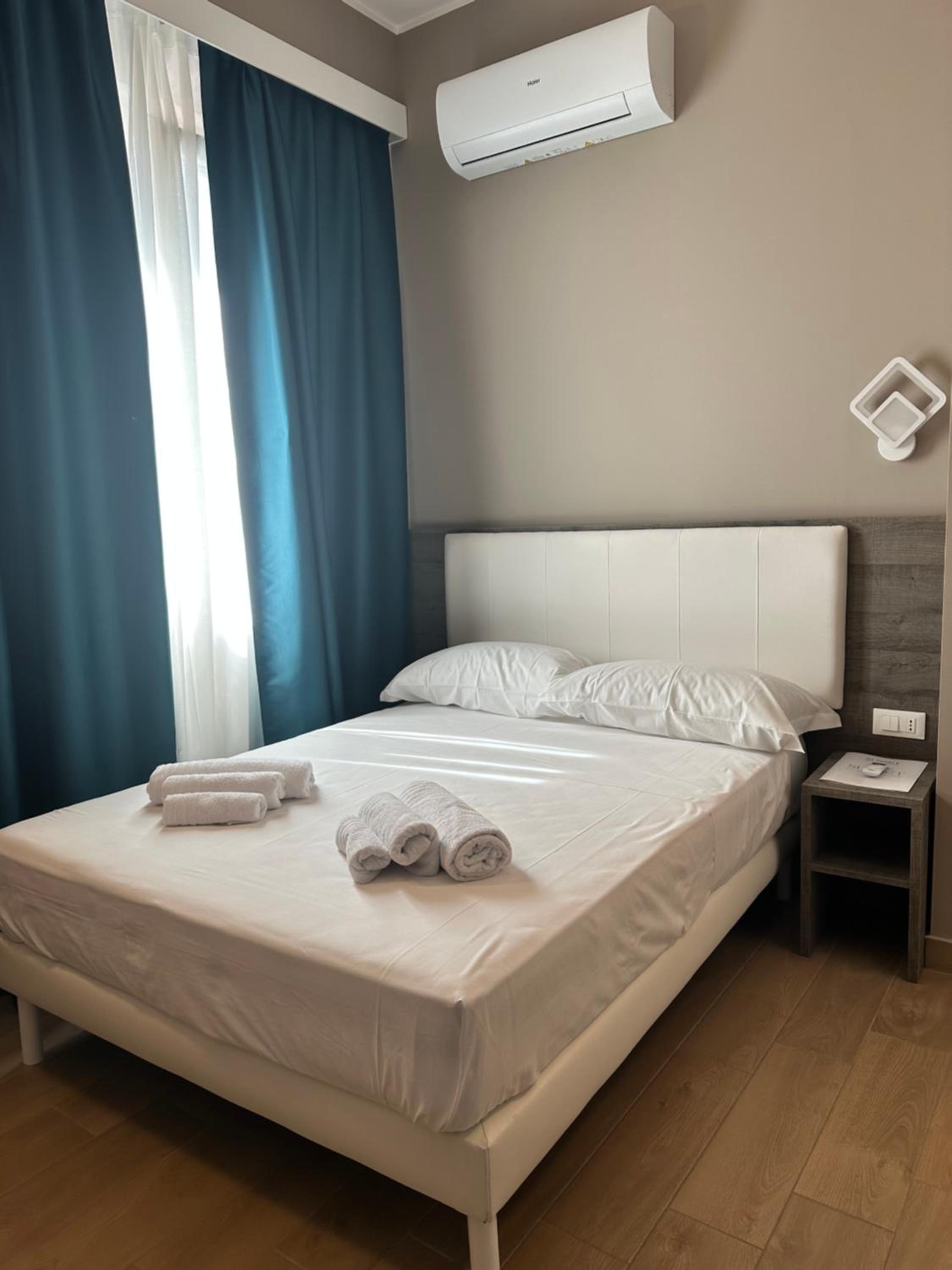 Double Room with Private Bathroom photo 1