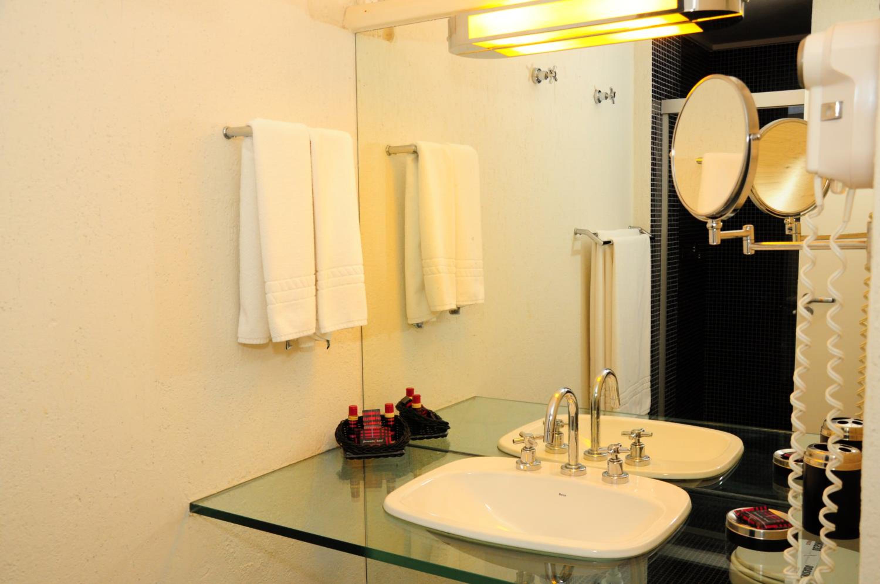 Superior Quadruple Room photo 2