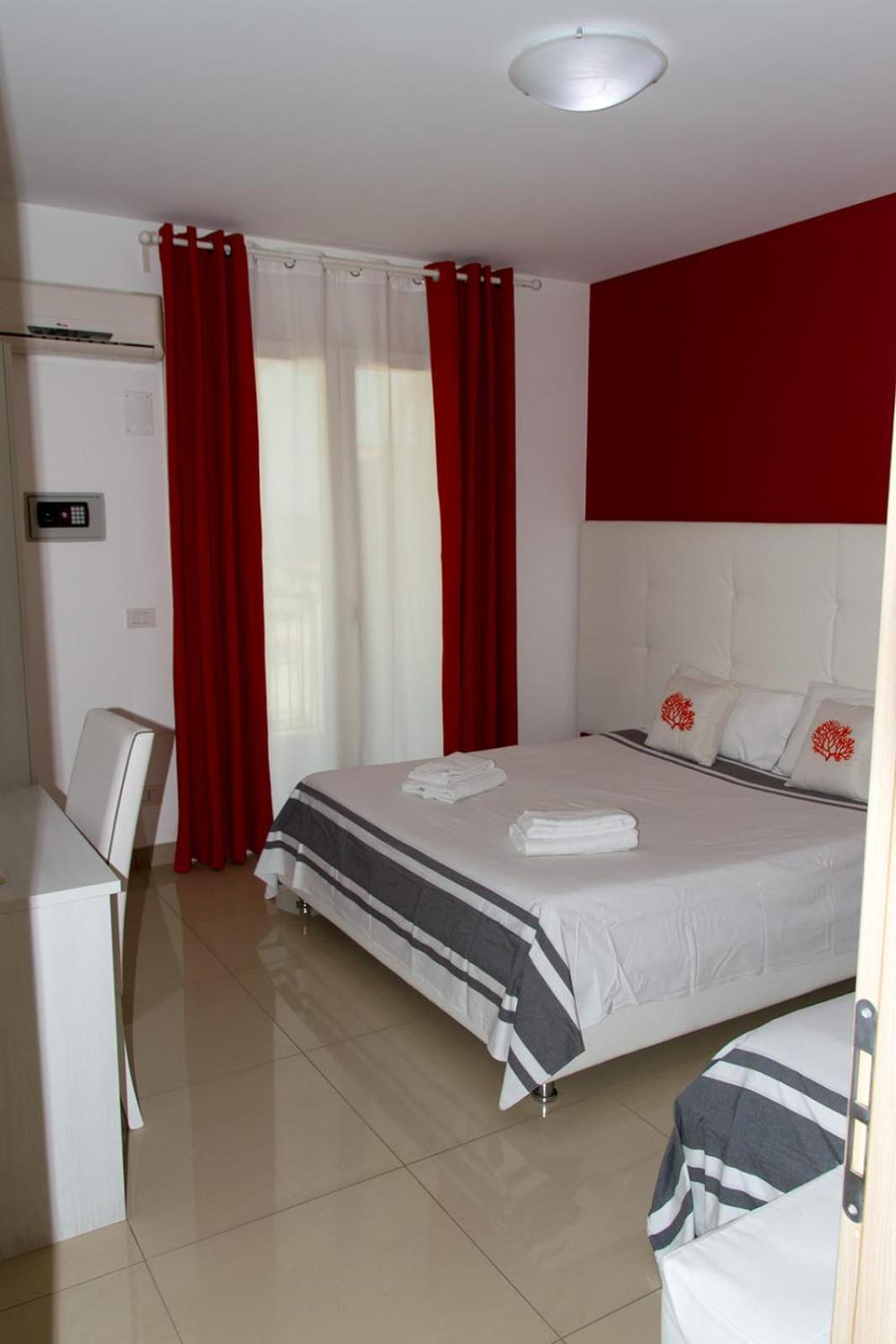 Apartment with Sea View photo 3
