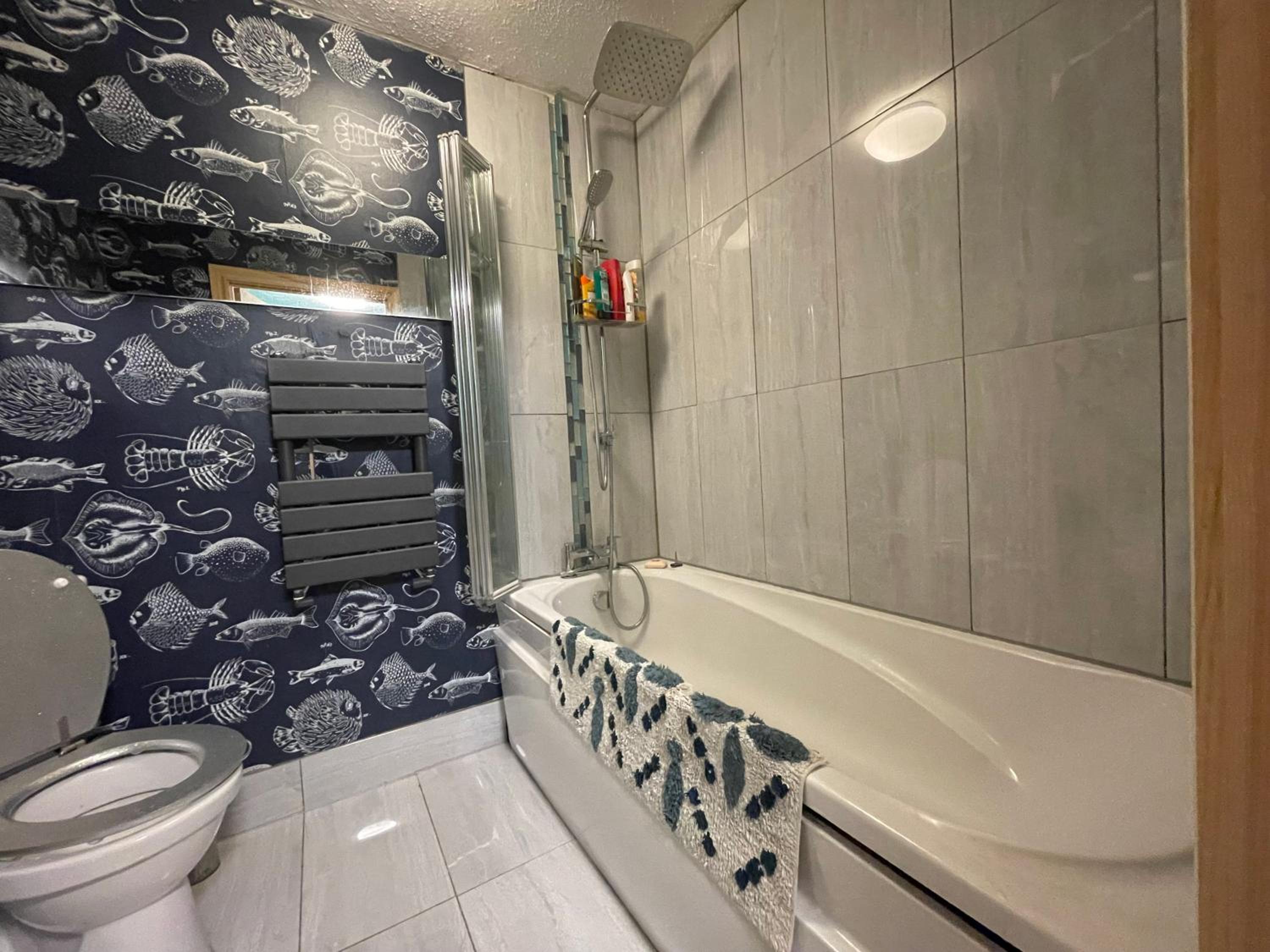 Double Room With Shared Bathroom