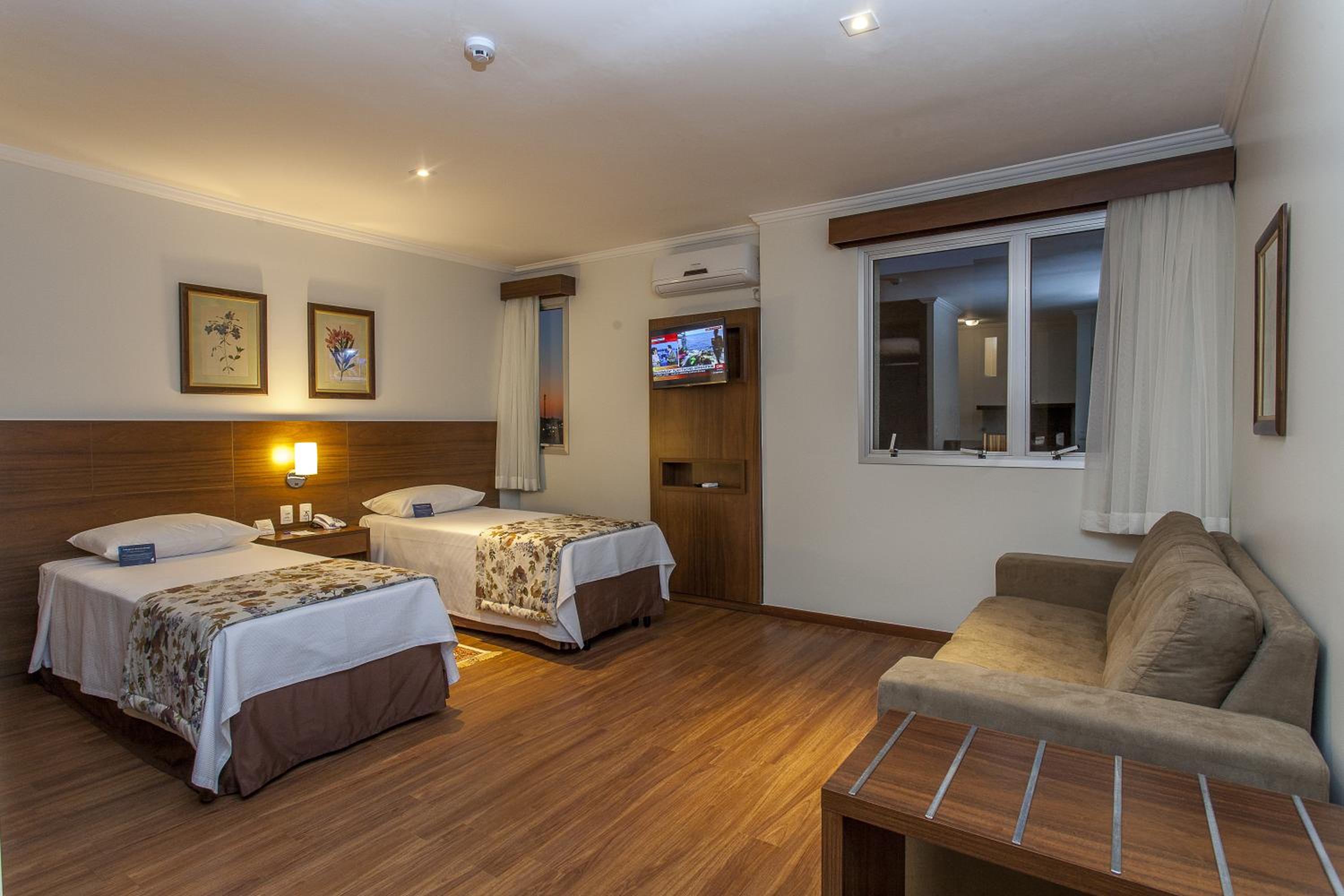 Standard Twin Room photo 2