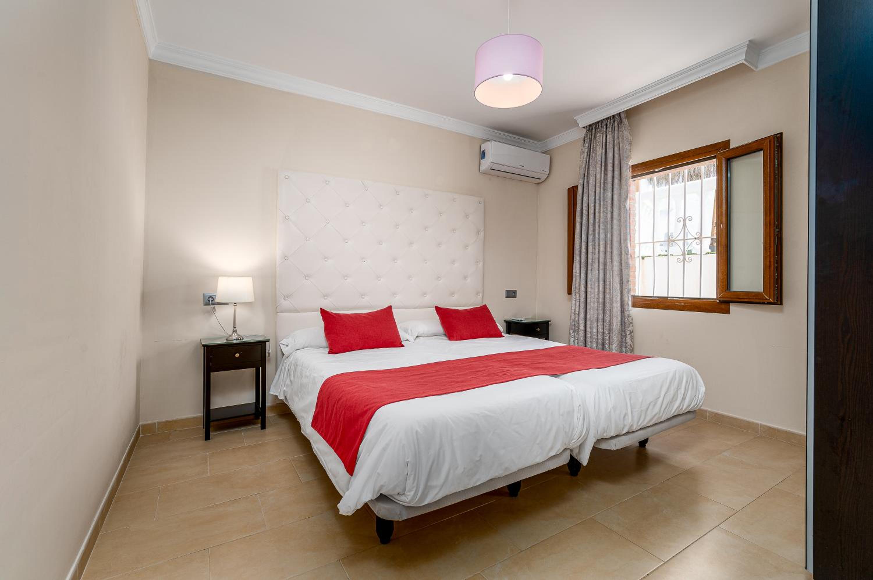Villa de Tres Habitaciones