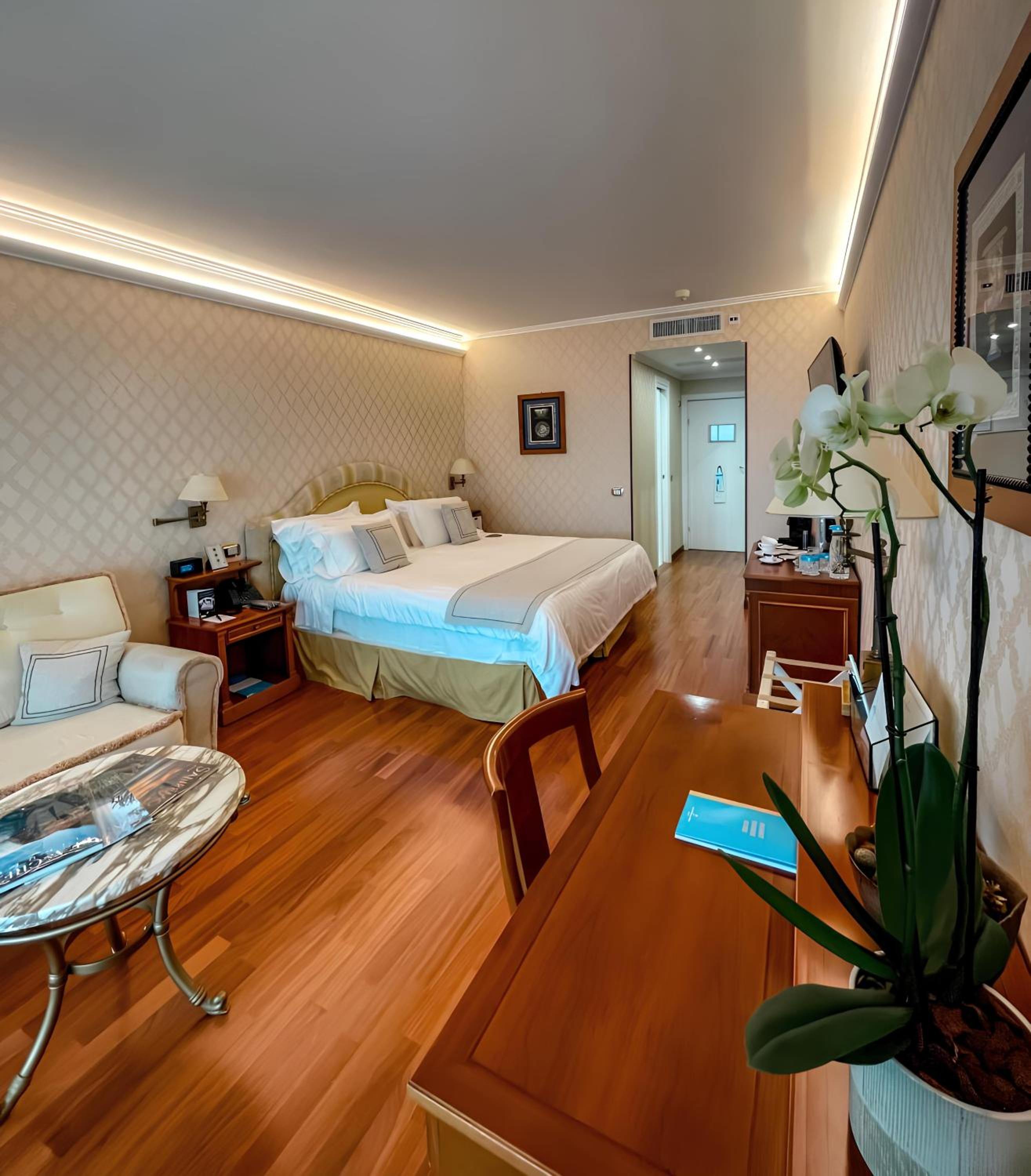 King Double Sea Room  - Photo 1