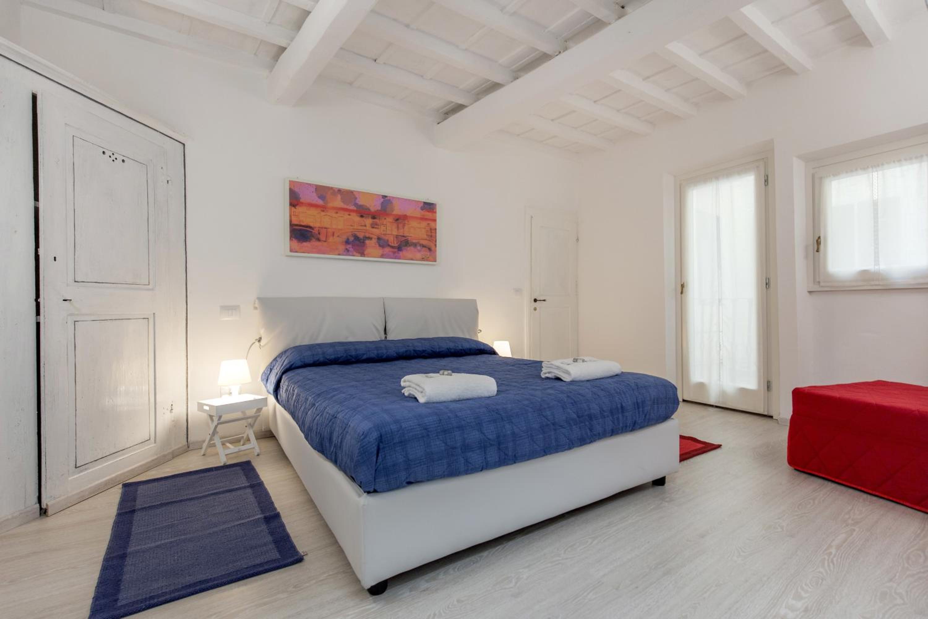 Double Room with Private External Bathroom photo 3