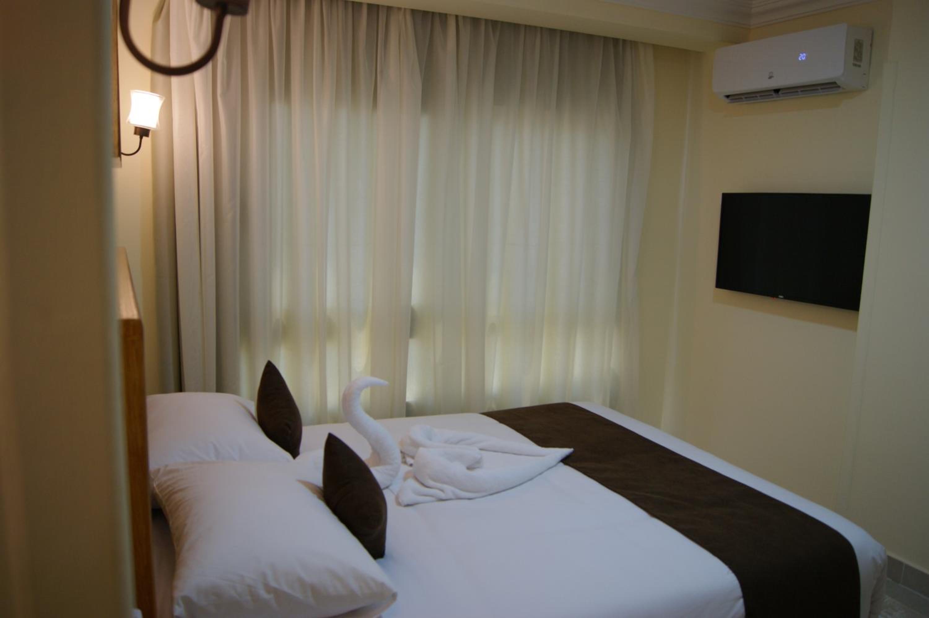 Economy Double Room - Photo 3
