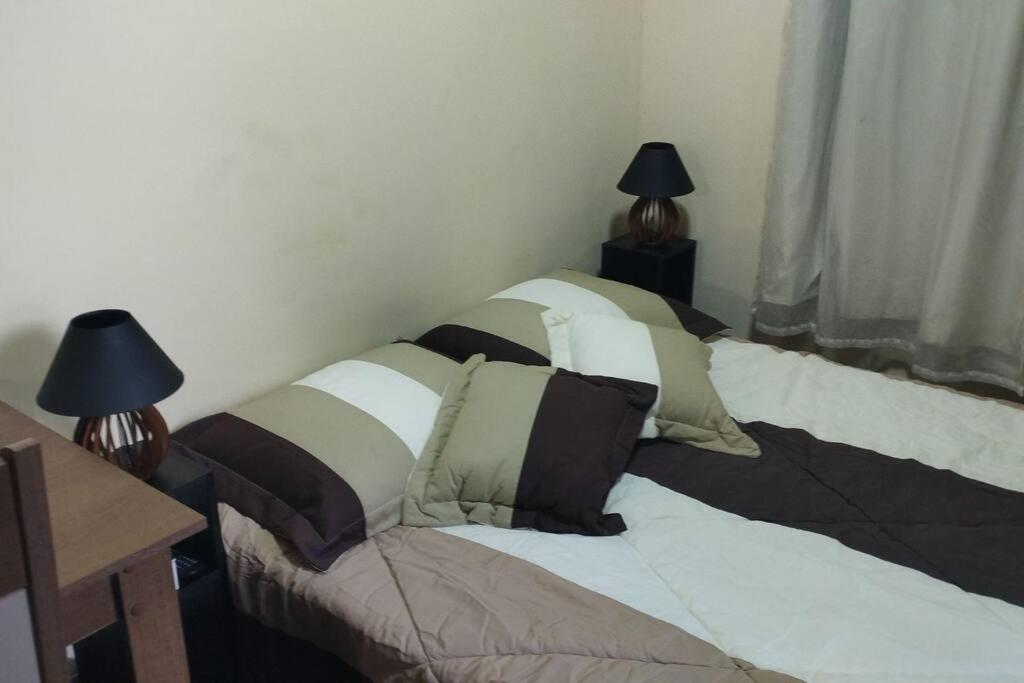 One-Bedroom House photo 1