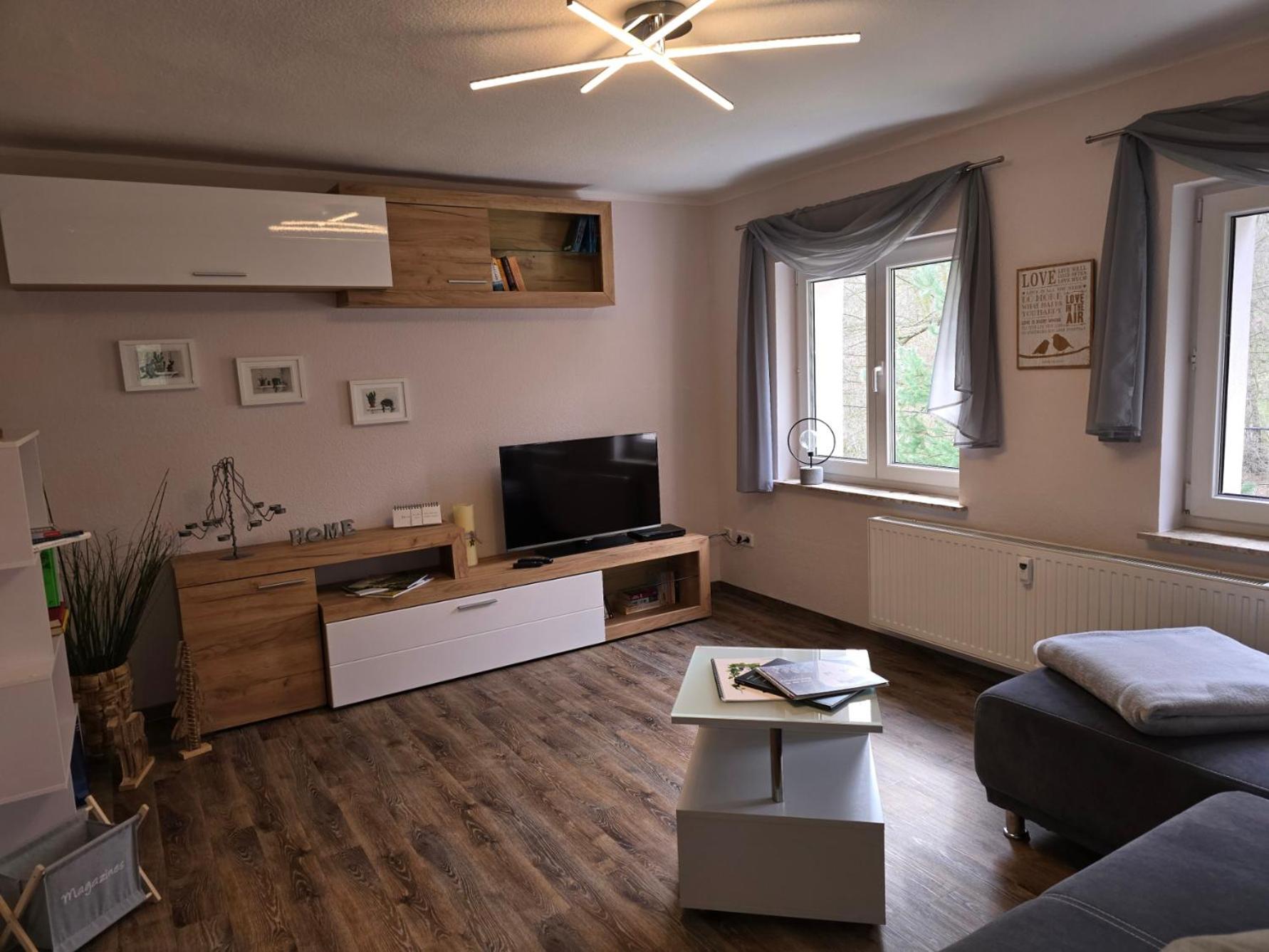 One-Bedroom Apartment - Photo 32