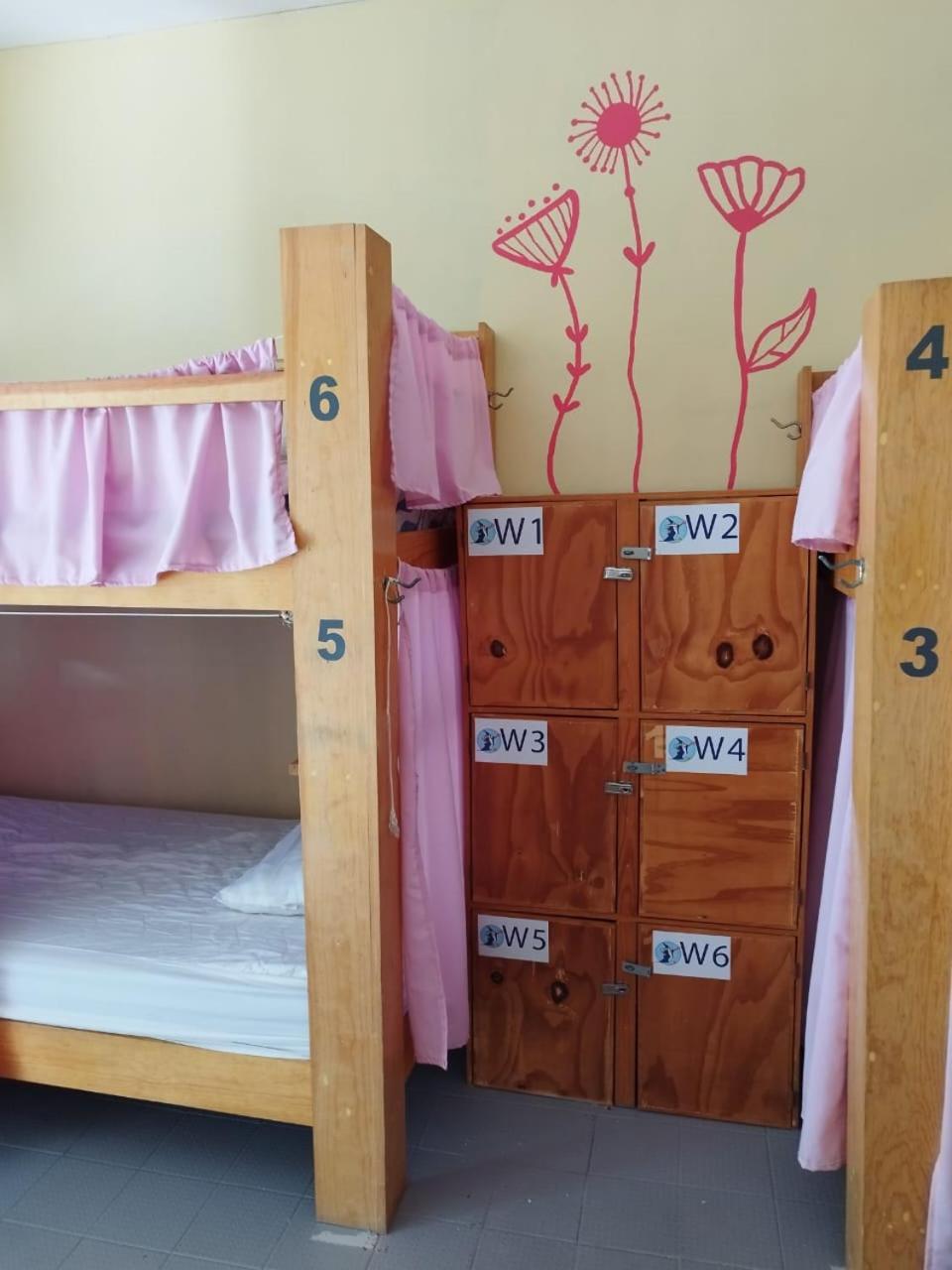 Bed In 6-Bed Female Dormitory Room photo 2
