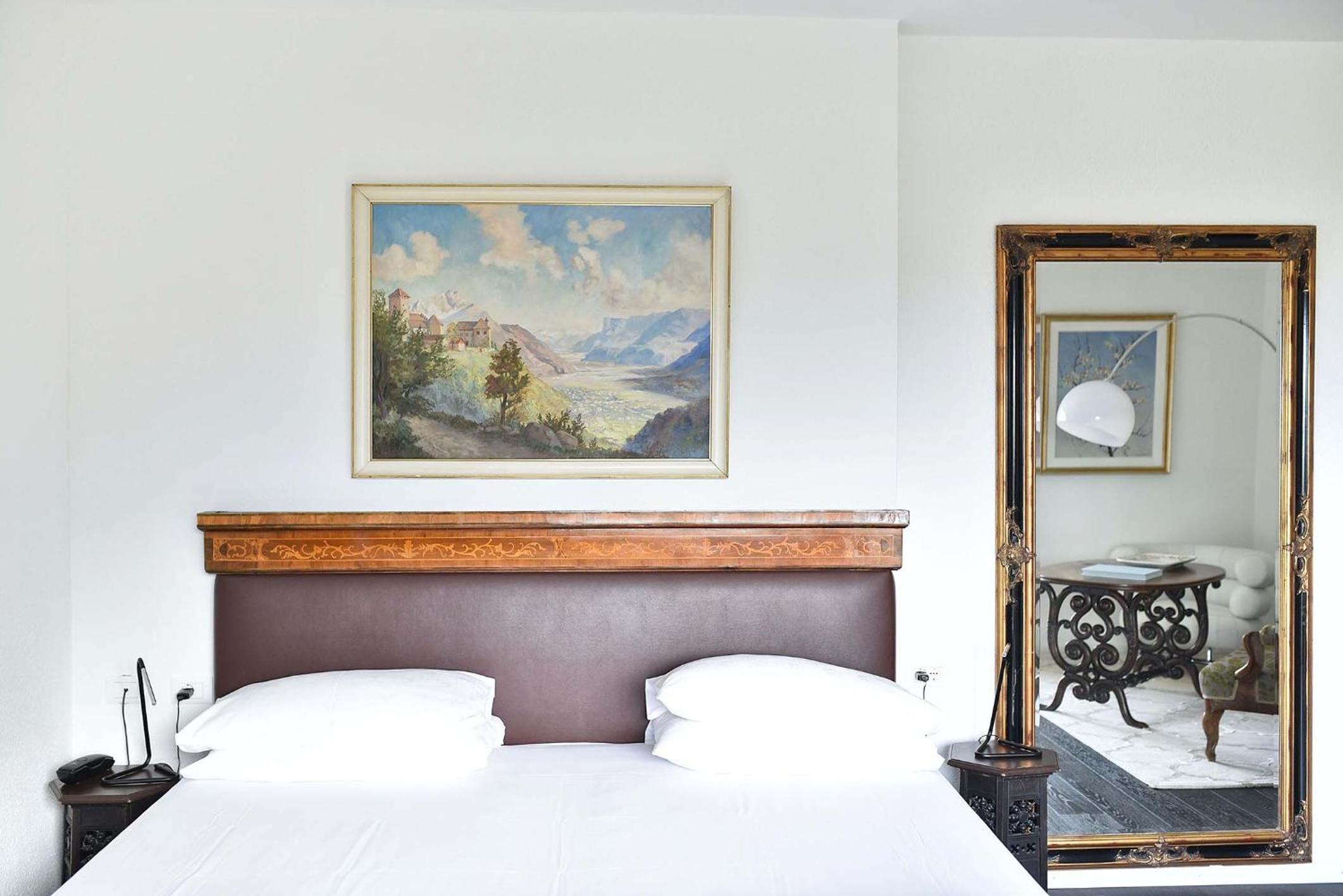 Superior Double or Twin Room photo 3