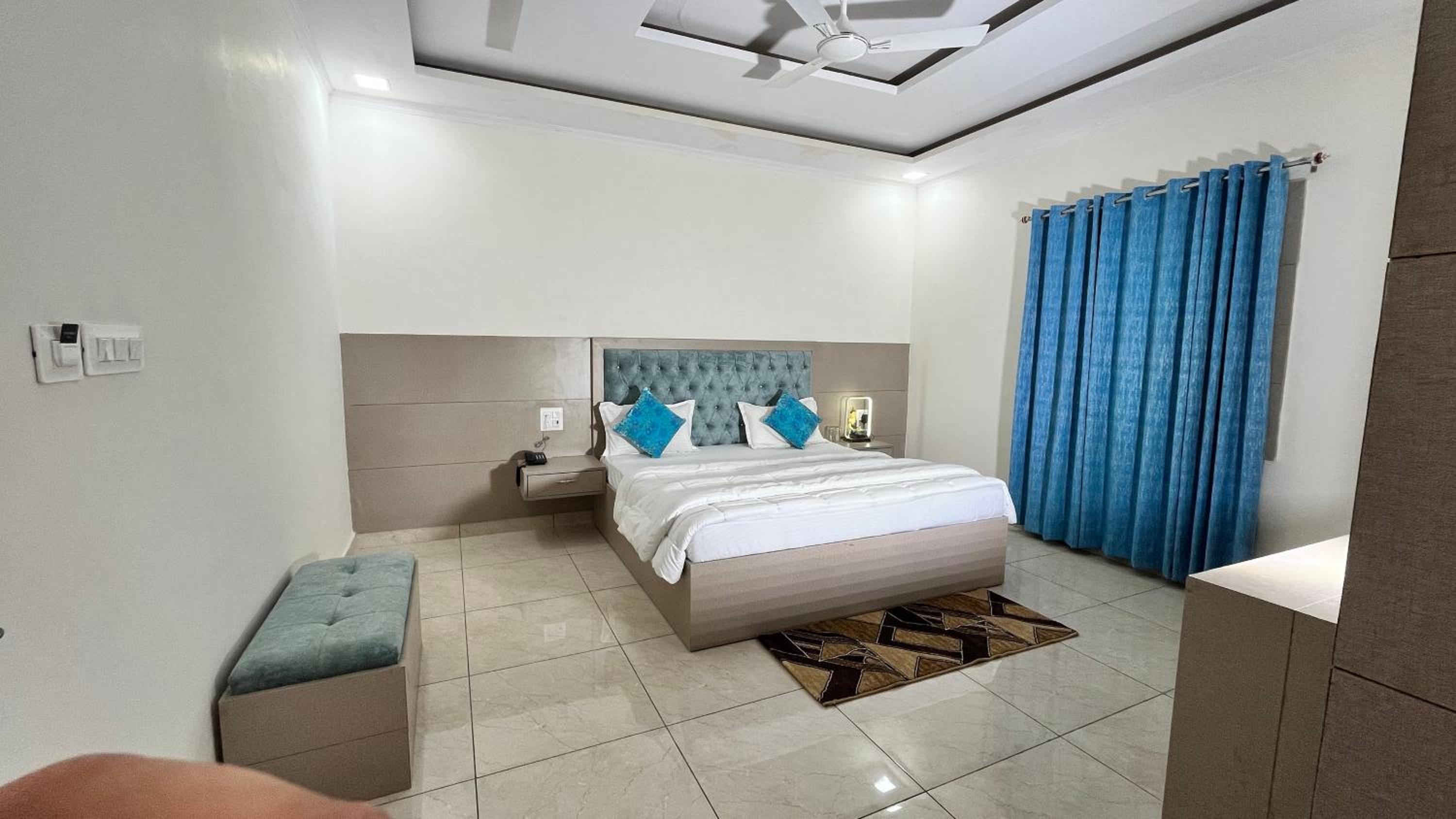 Superior Double Or Twin Room photo 3