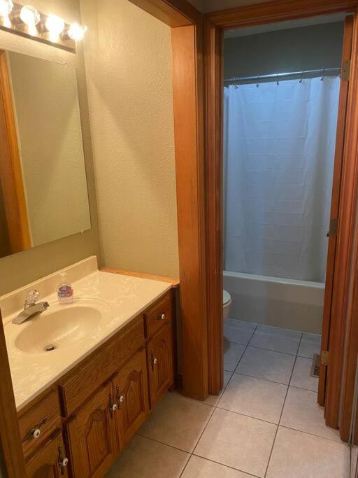 One-Bedroom House photo 3
