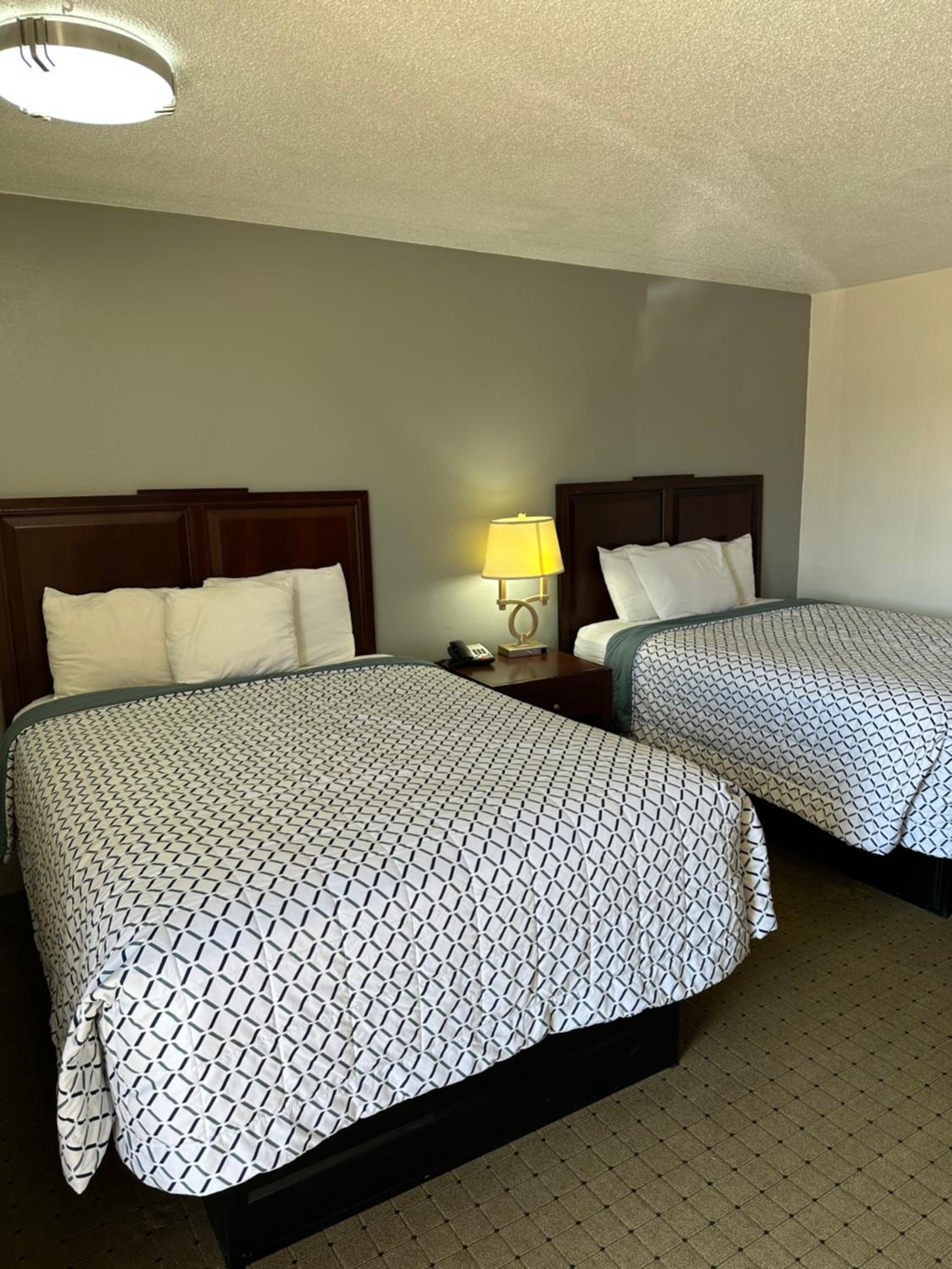 Double Room with Two Double Beds - Non-Smoking photo 3