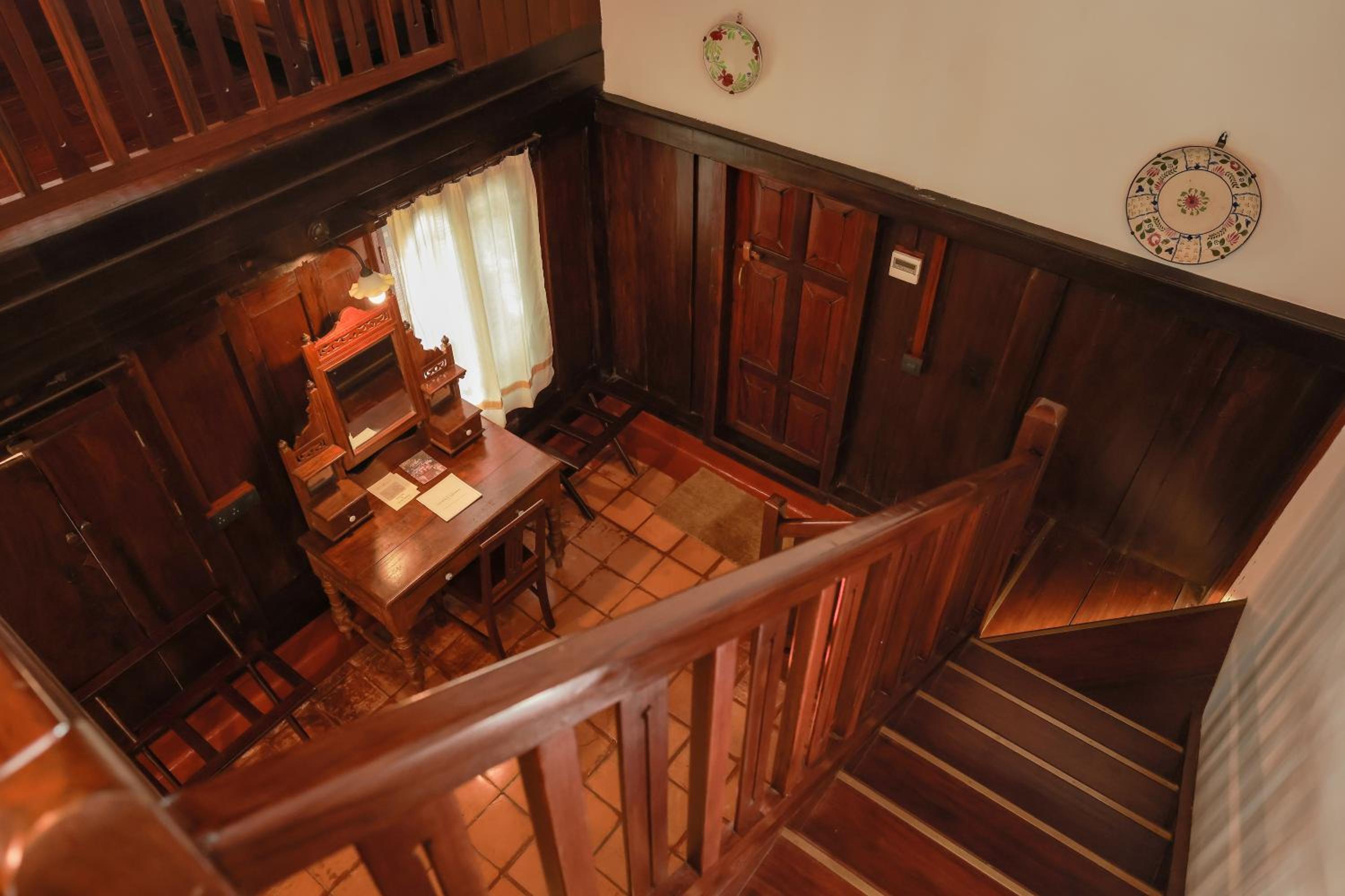 Heritage Mansion – Complimentary one-hour Sunset cruise (subject to weather conditions) Heritage Mansion – Complimentary one-hour Sunset cruise (subject to weather conditions)