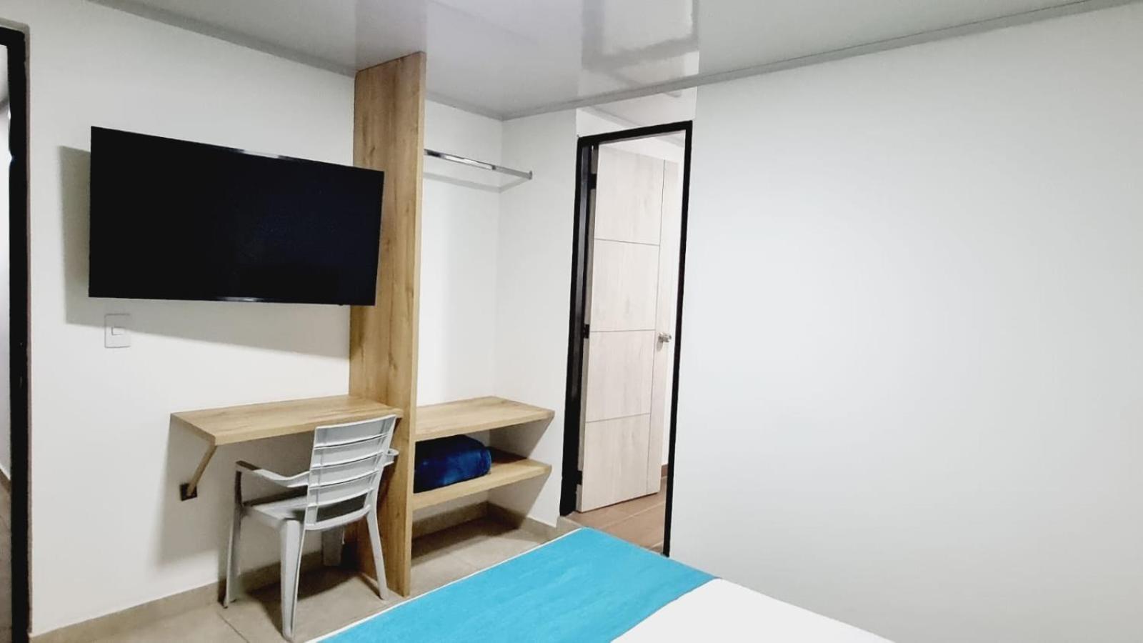 Standard Double Room photo 2