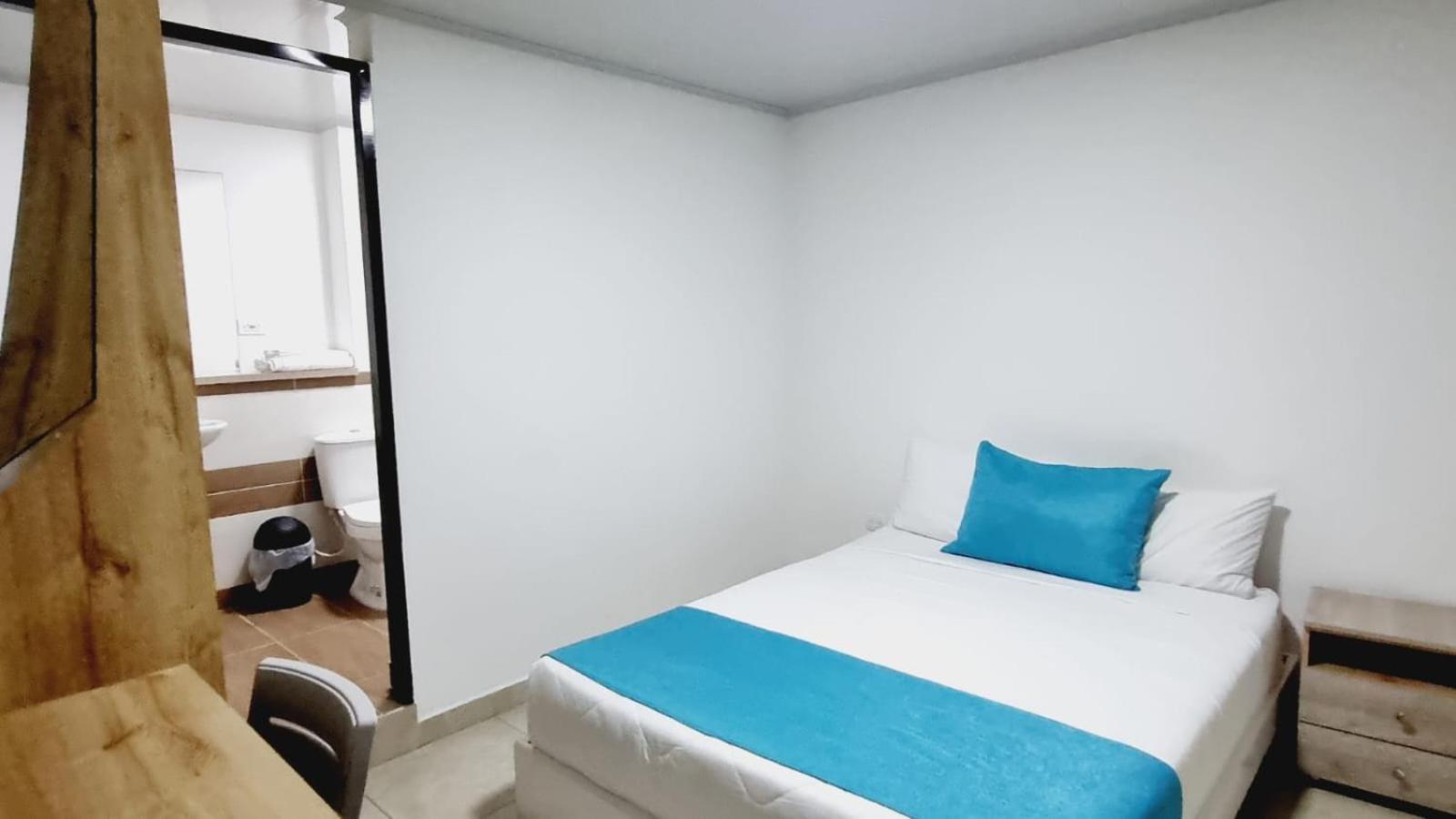 Single Room photo 3