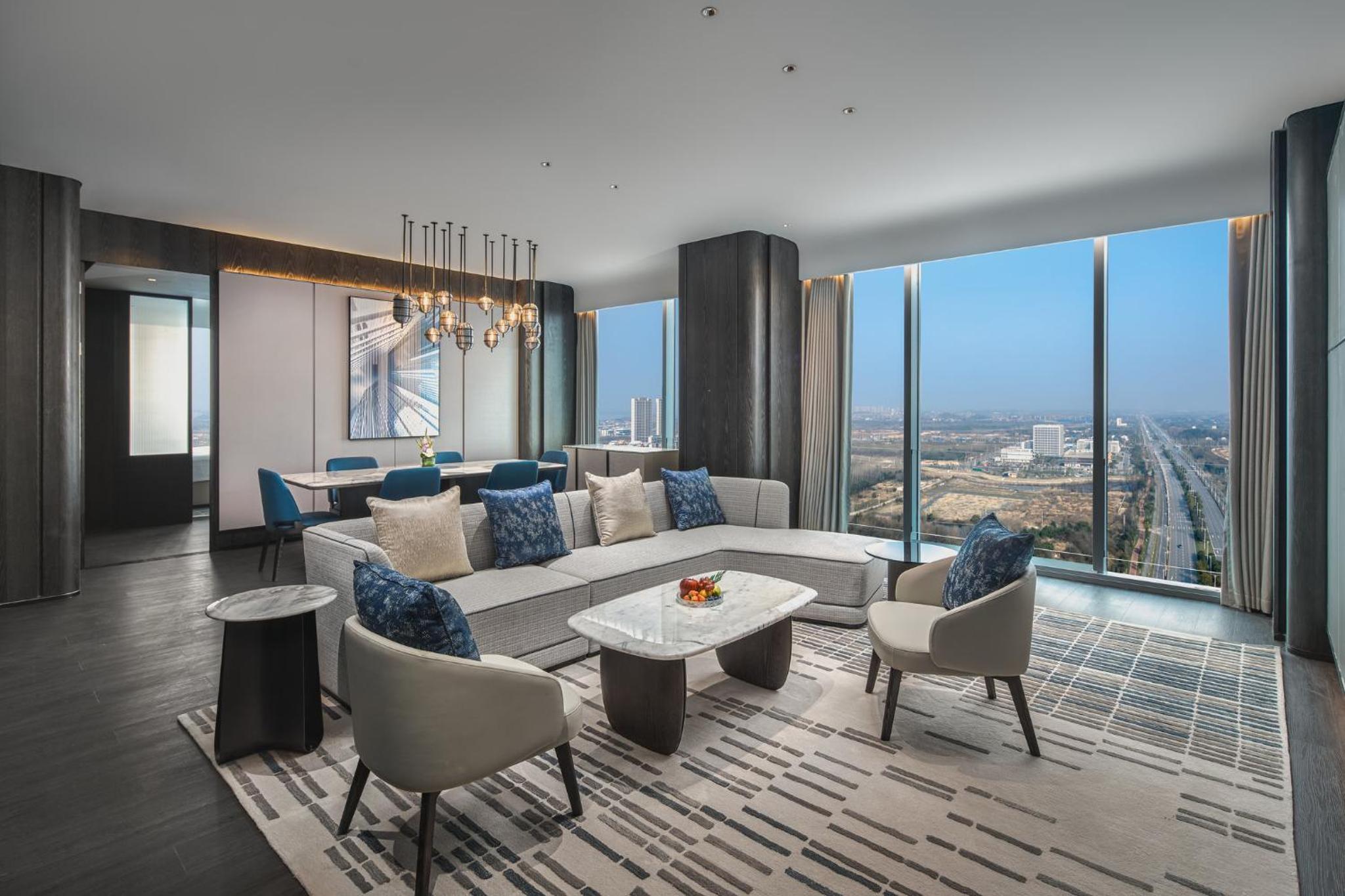 Grand Suite photo 2