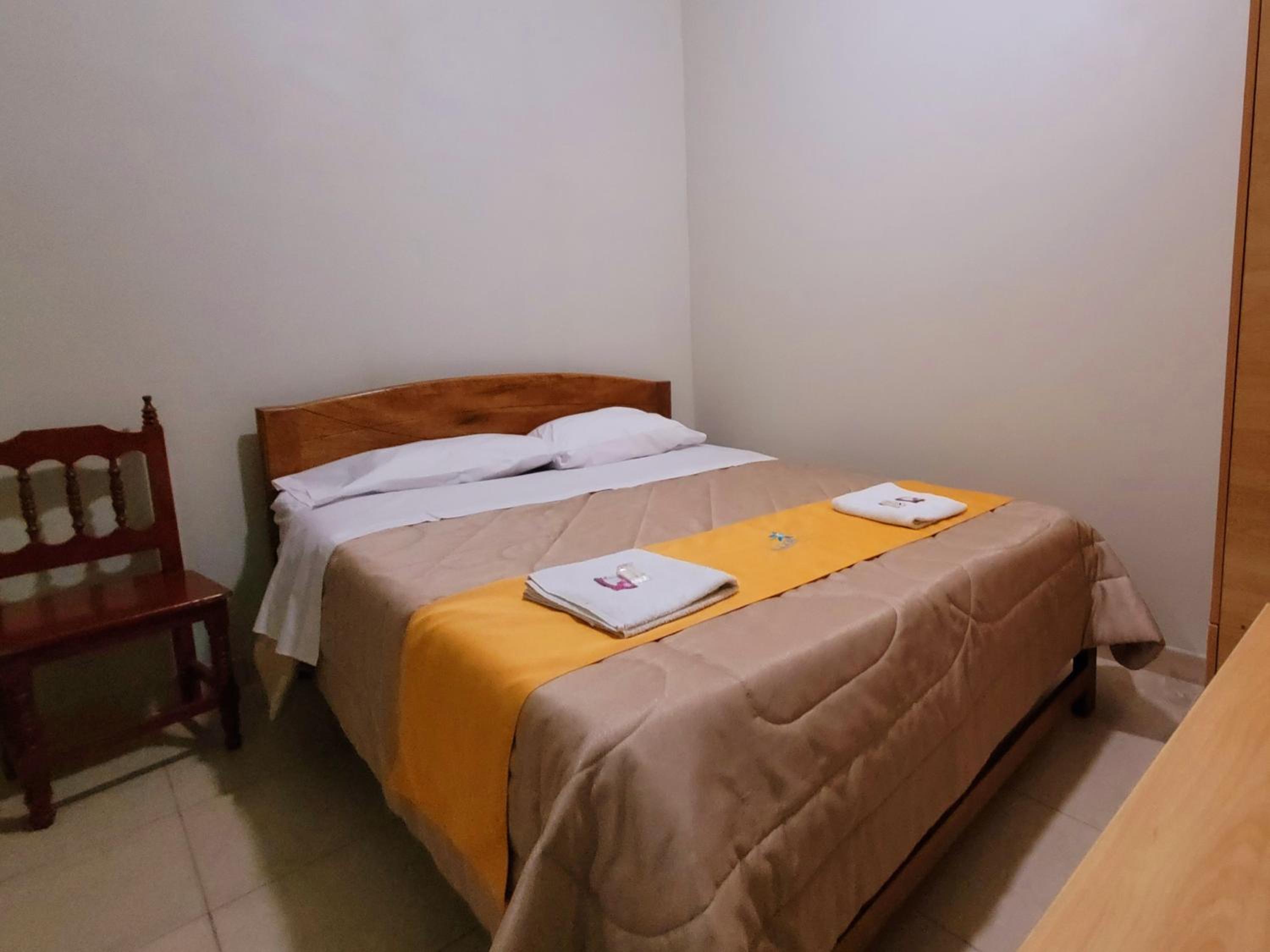 Economy Double Room photo 2