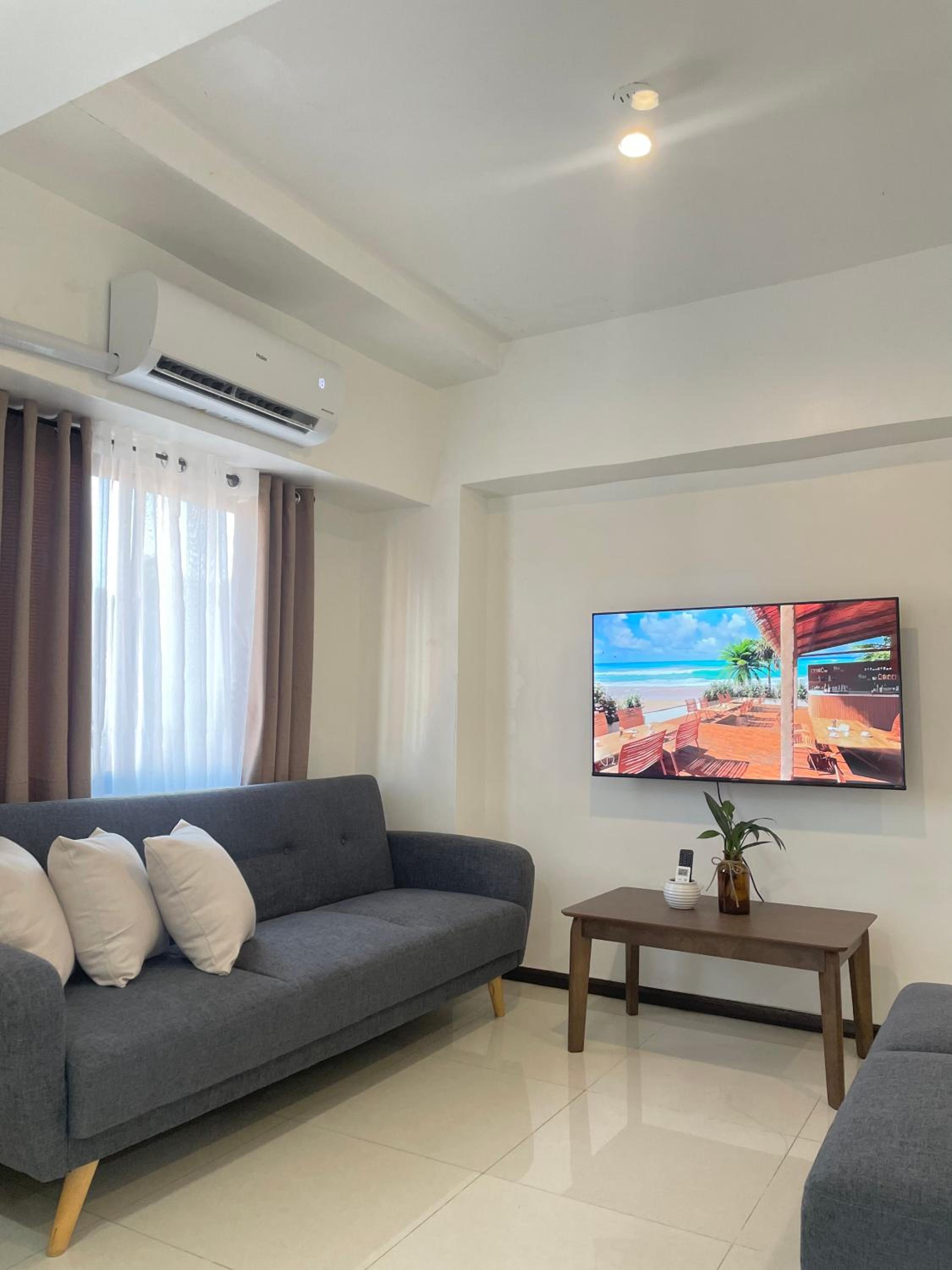 Apartment with Balcony