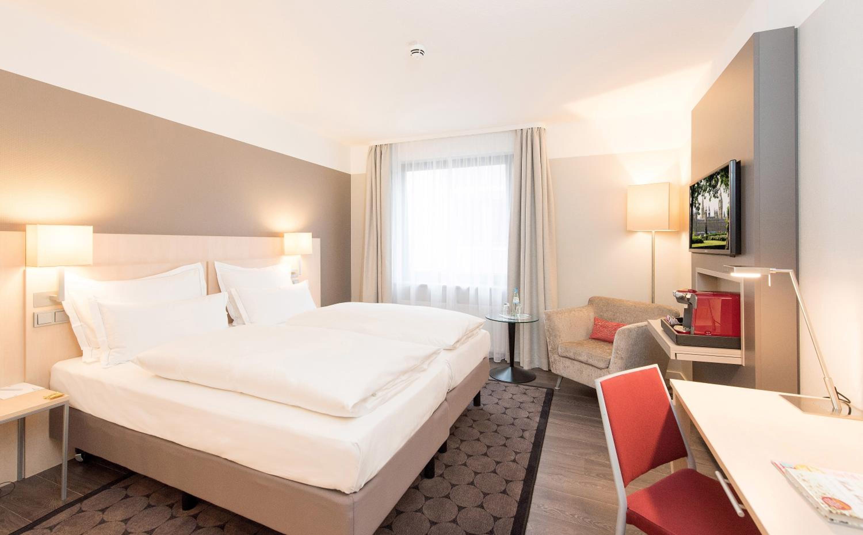 Standard Double Room - Photo 1