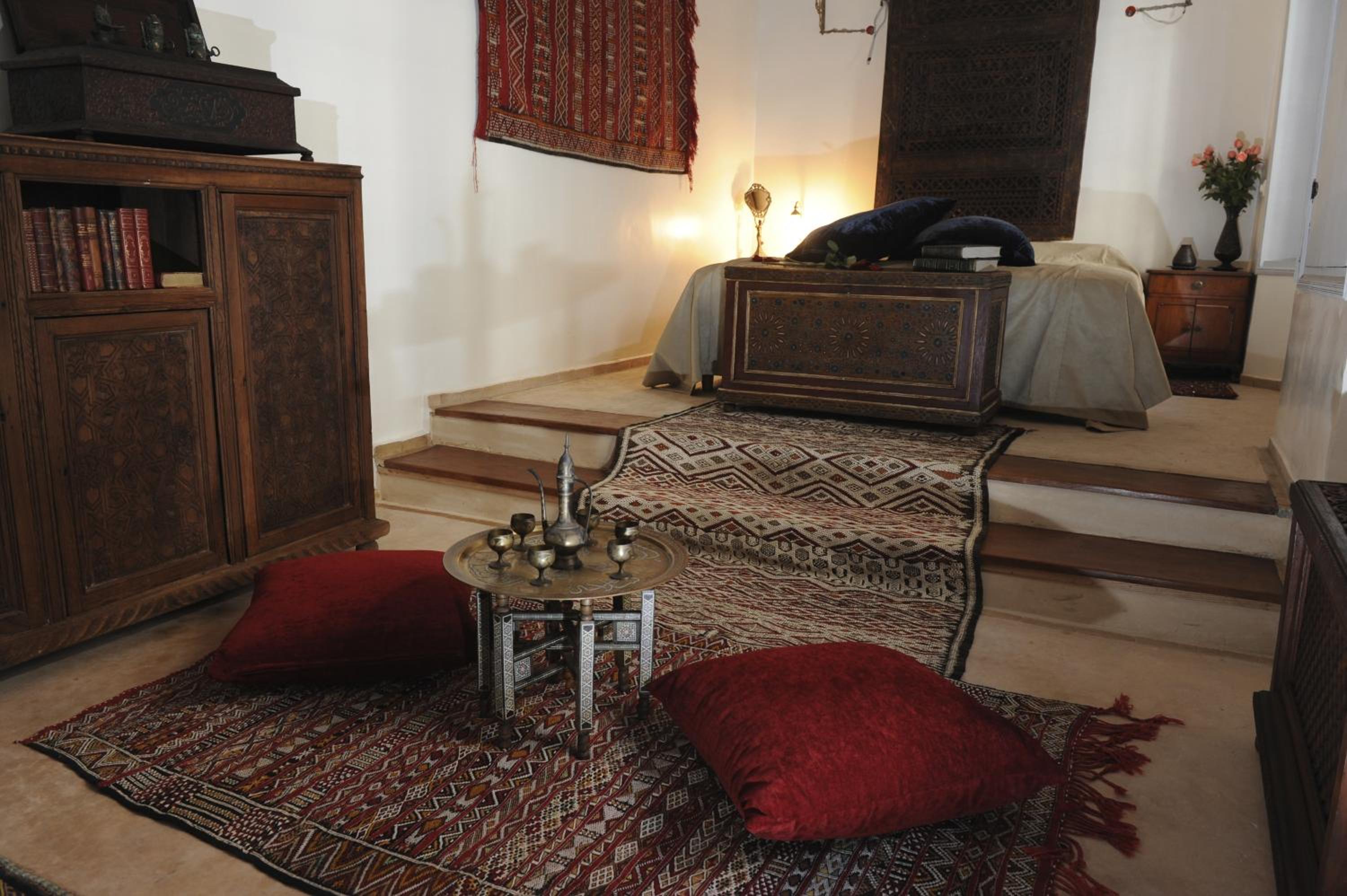 Antiquaire Suite