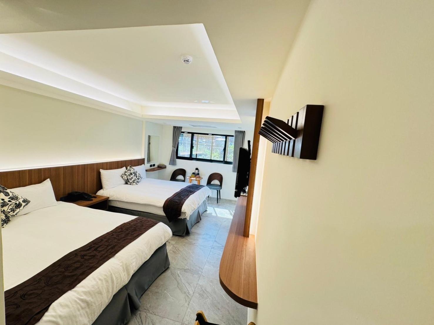 Deluxe Double or Twin Room photo 1