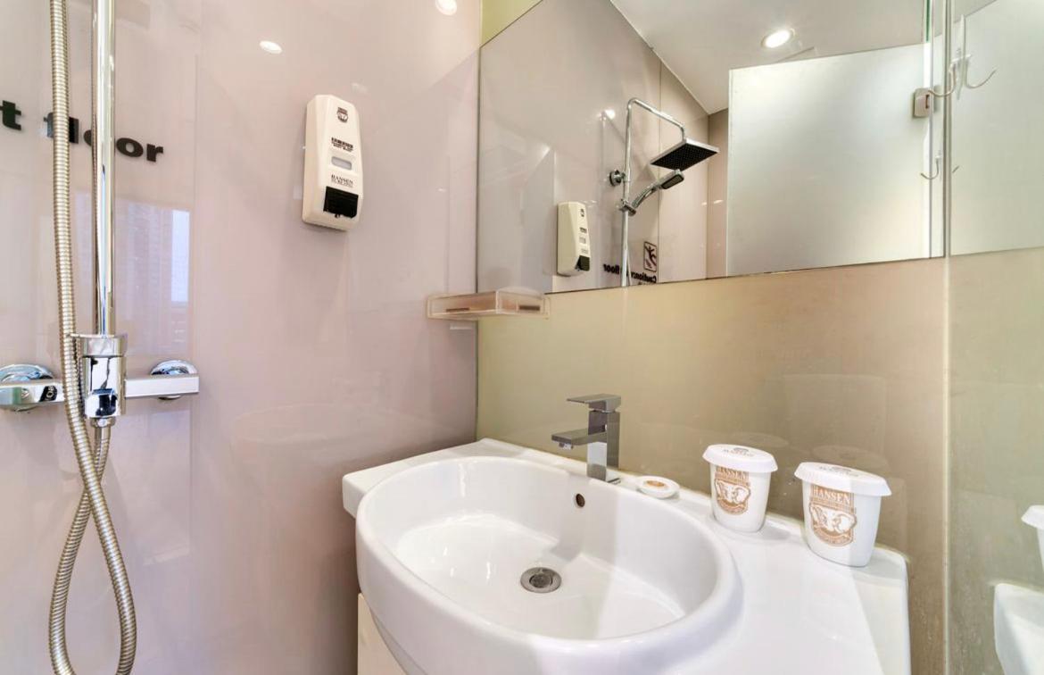 Double Room - Photo 4
