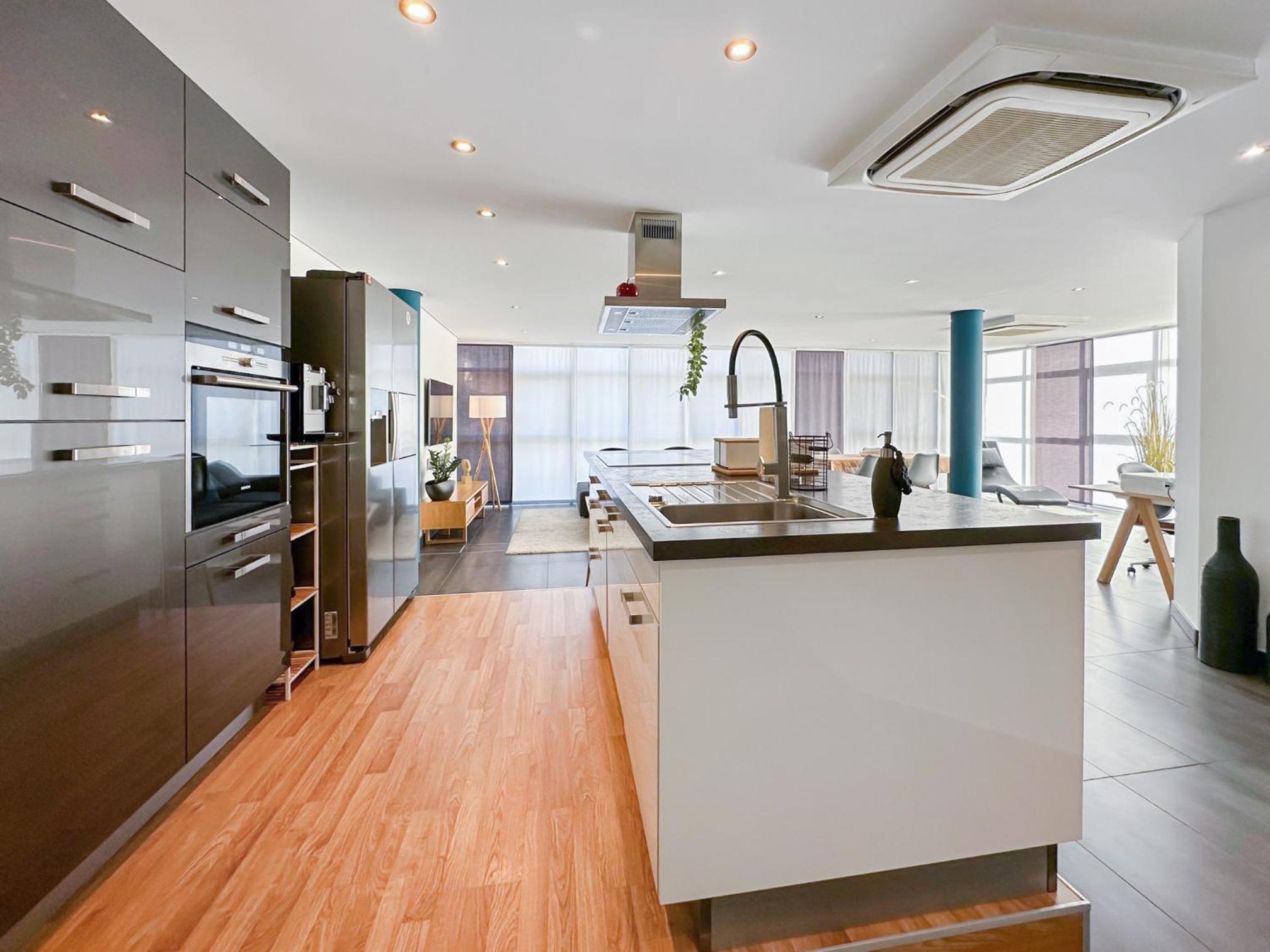 Superior Apartment photo 3