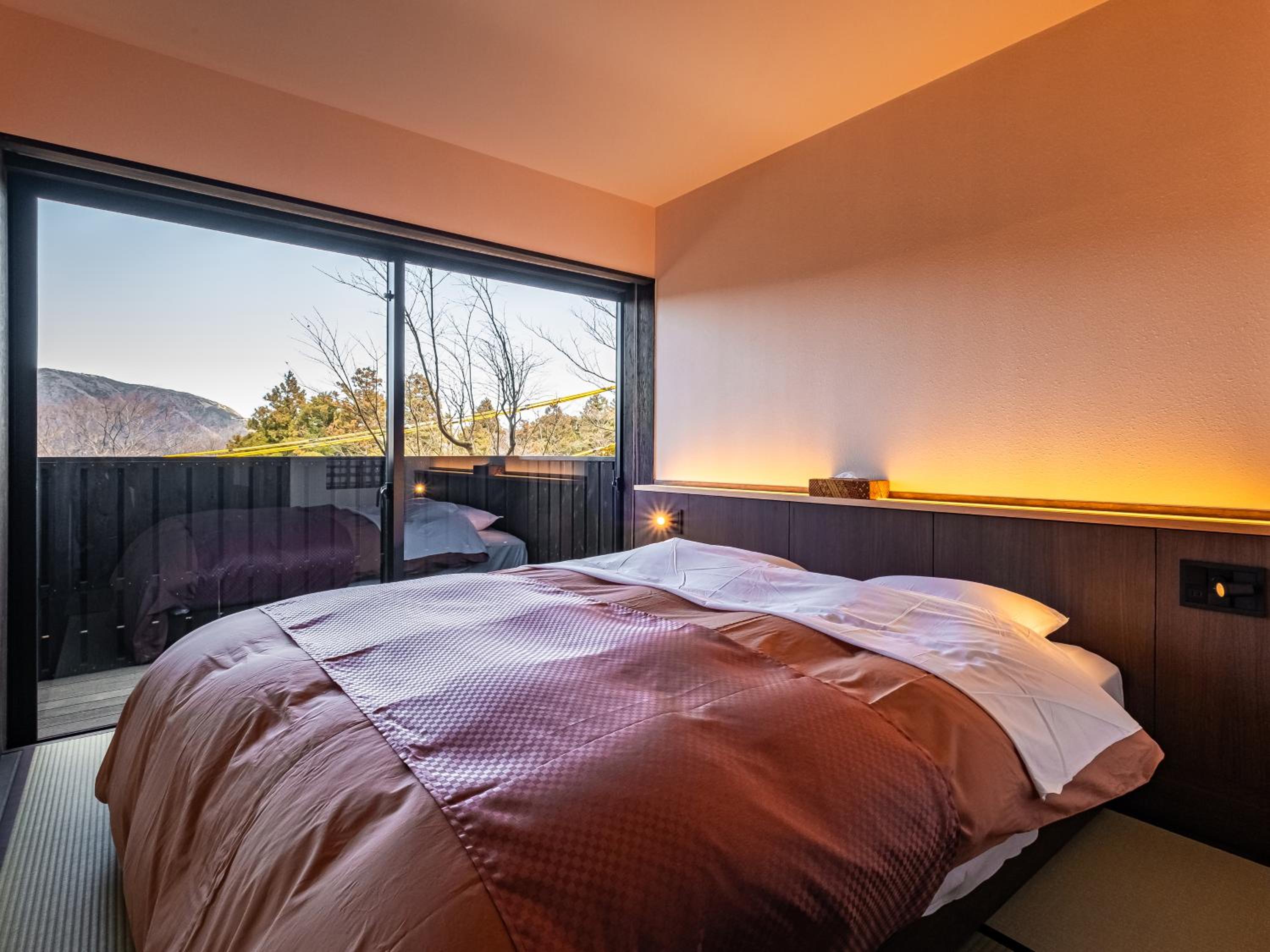 Japanese and Western style room 46㎡ Queen Double with Annex private open-air bath - Photo 8