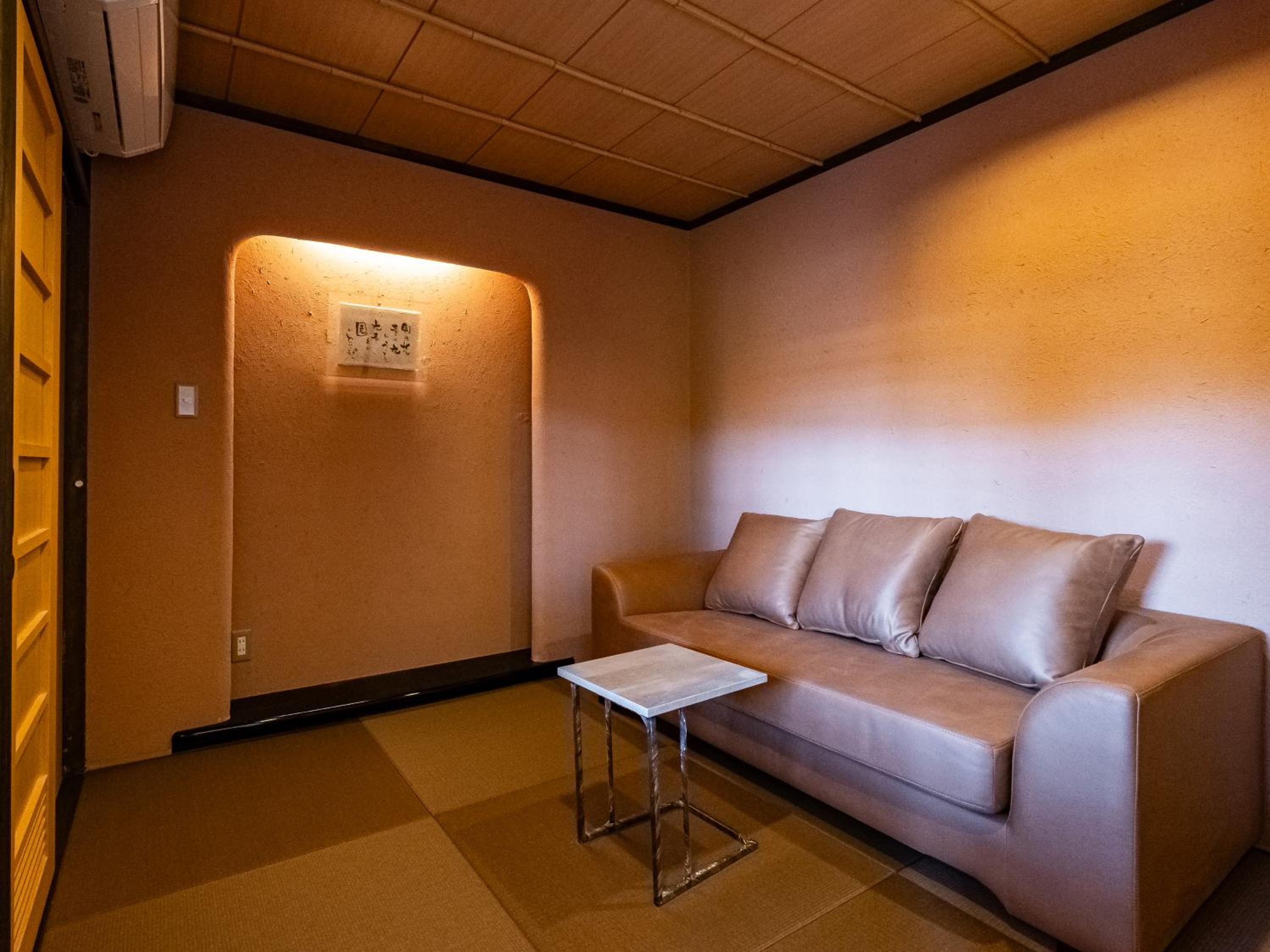 Japanese and Western style room 46㎡ Queen Double with Annex private open-air bath - Photo 16