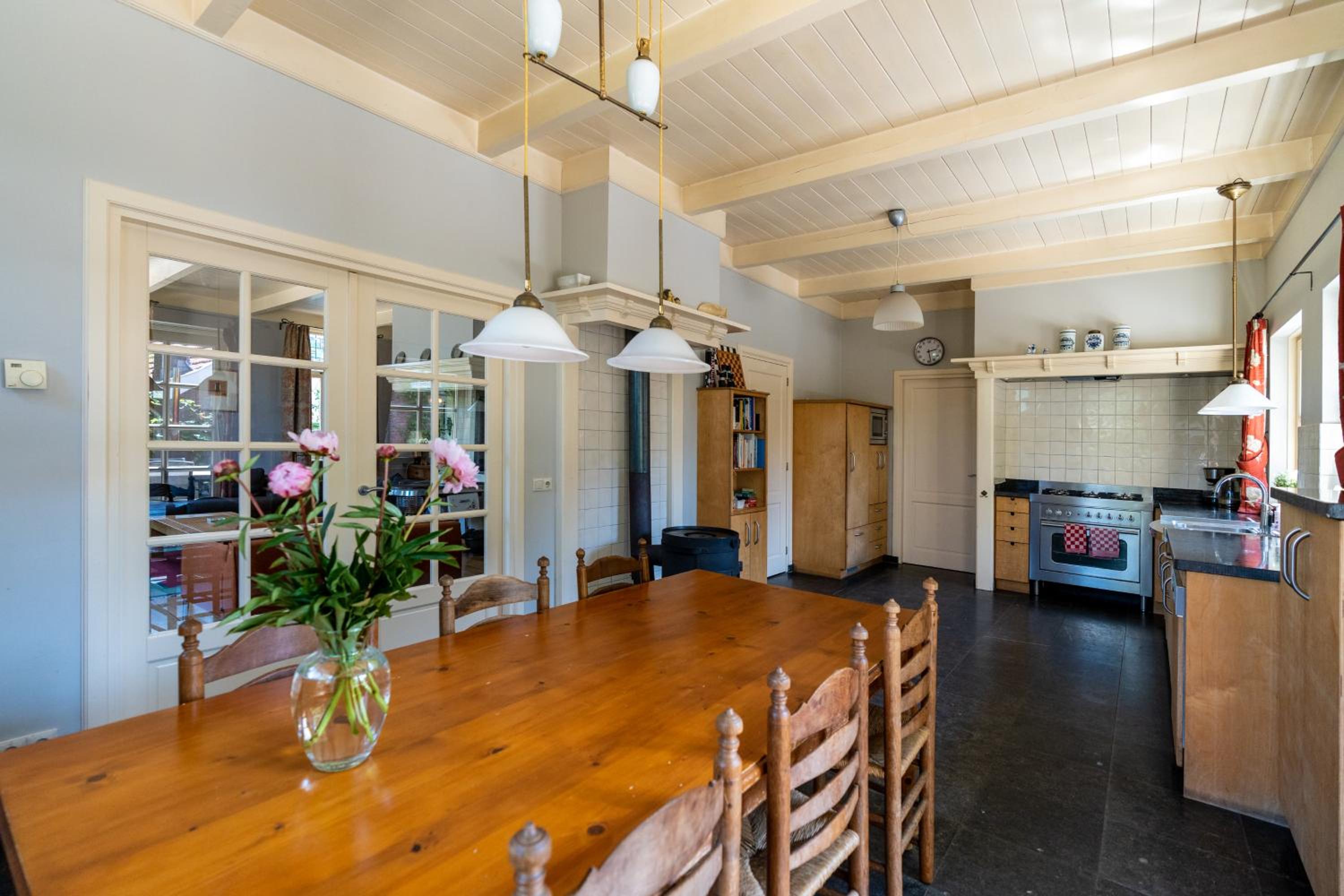 Four-Bedroom House photo 2