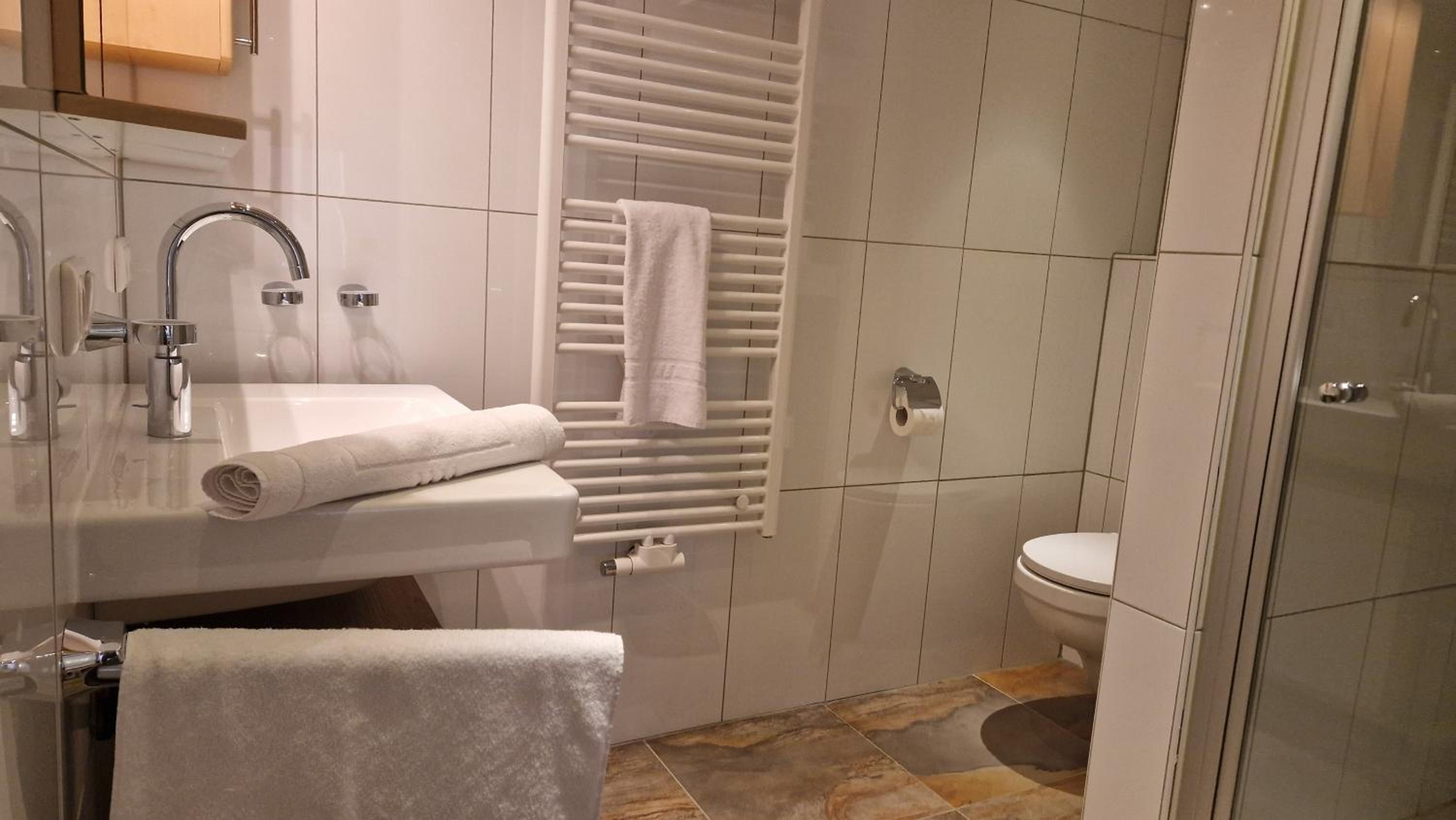 Apartment - Ground Floor photo 3