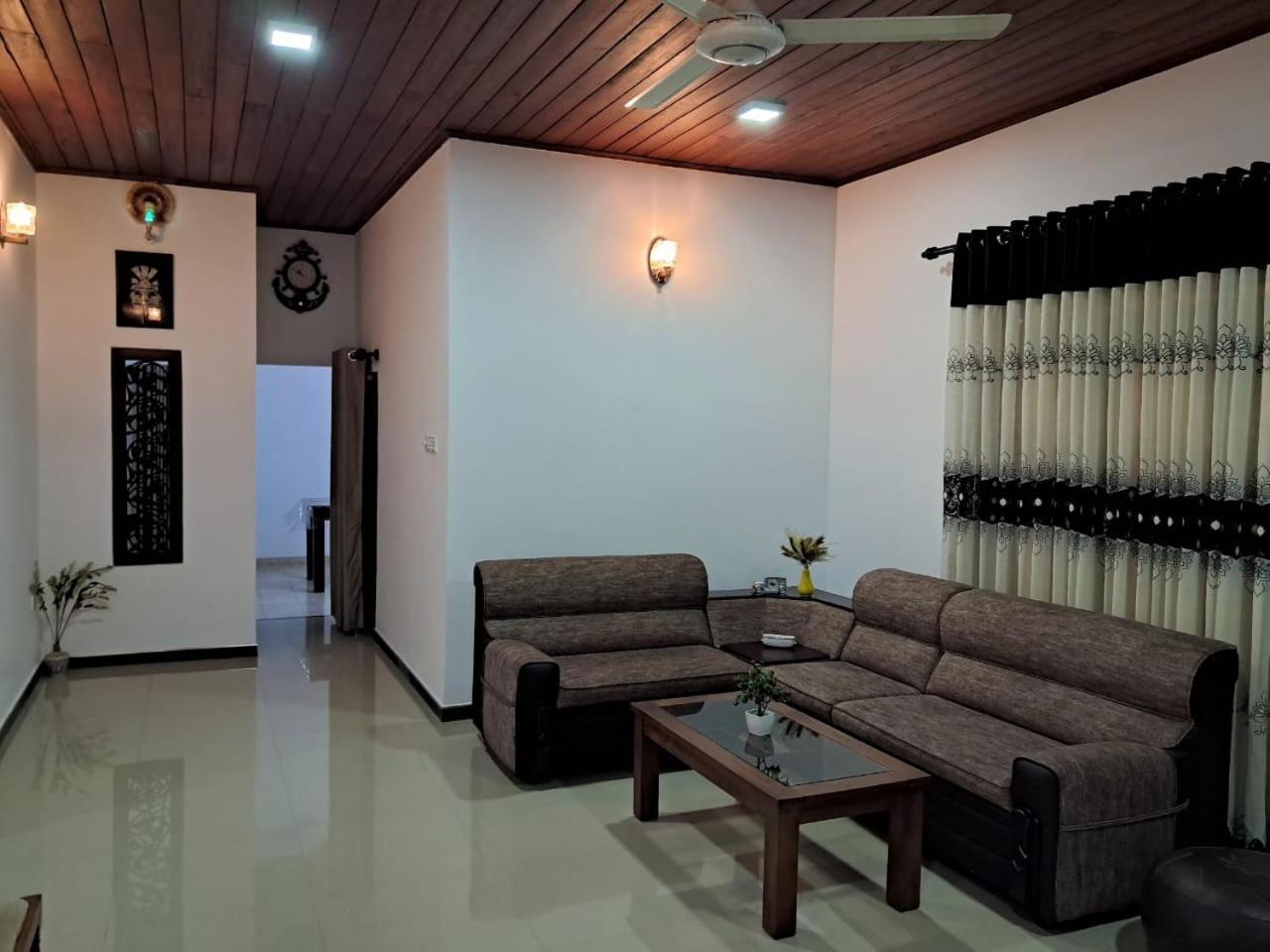 Apartment photo 1
