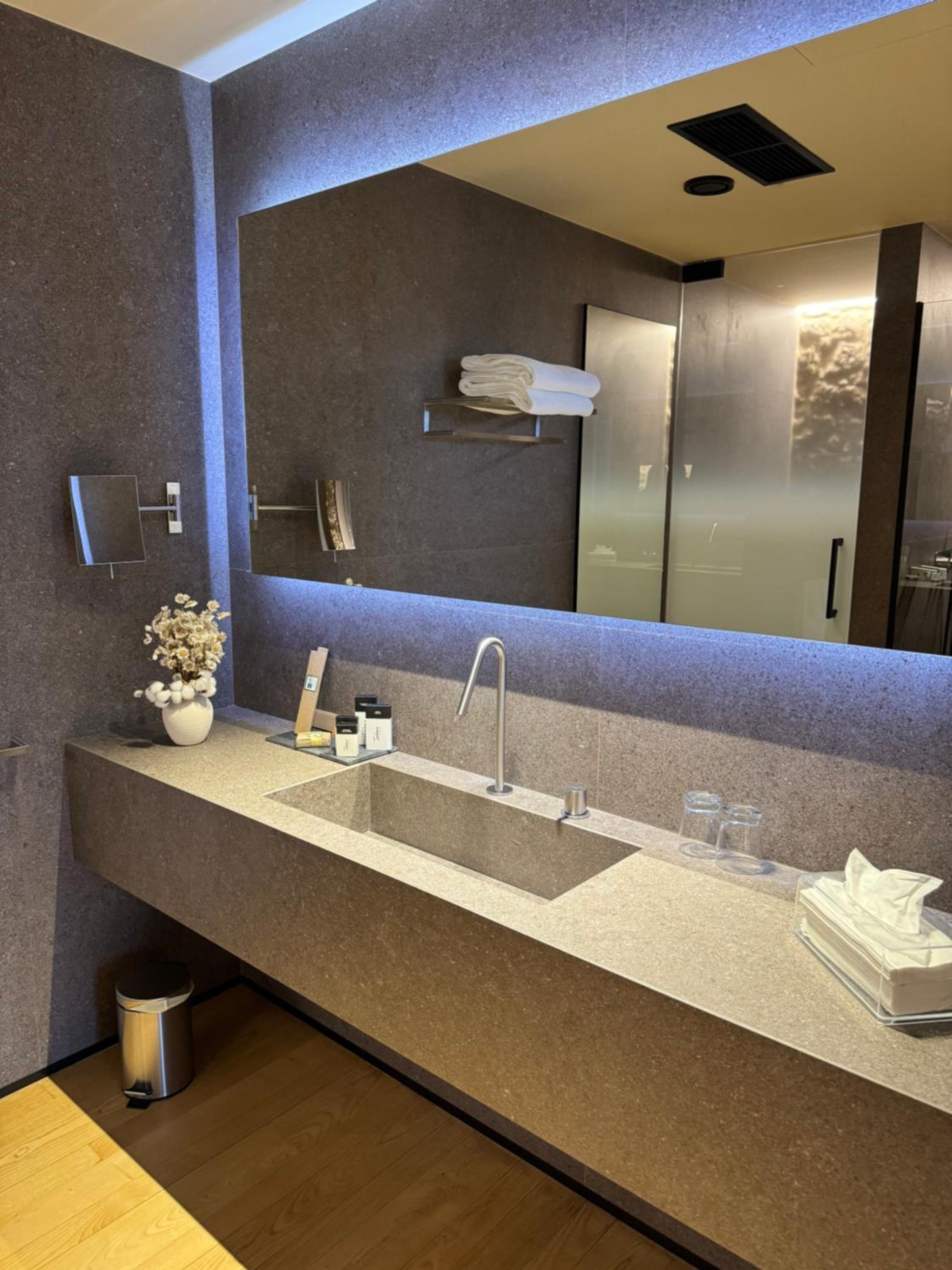Double or Twin Room with Garden View photo 3