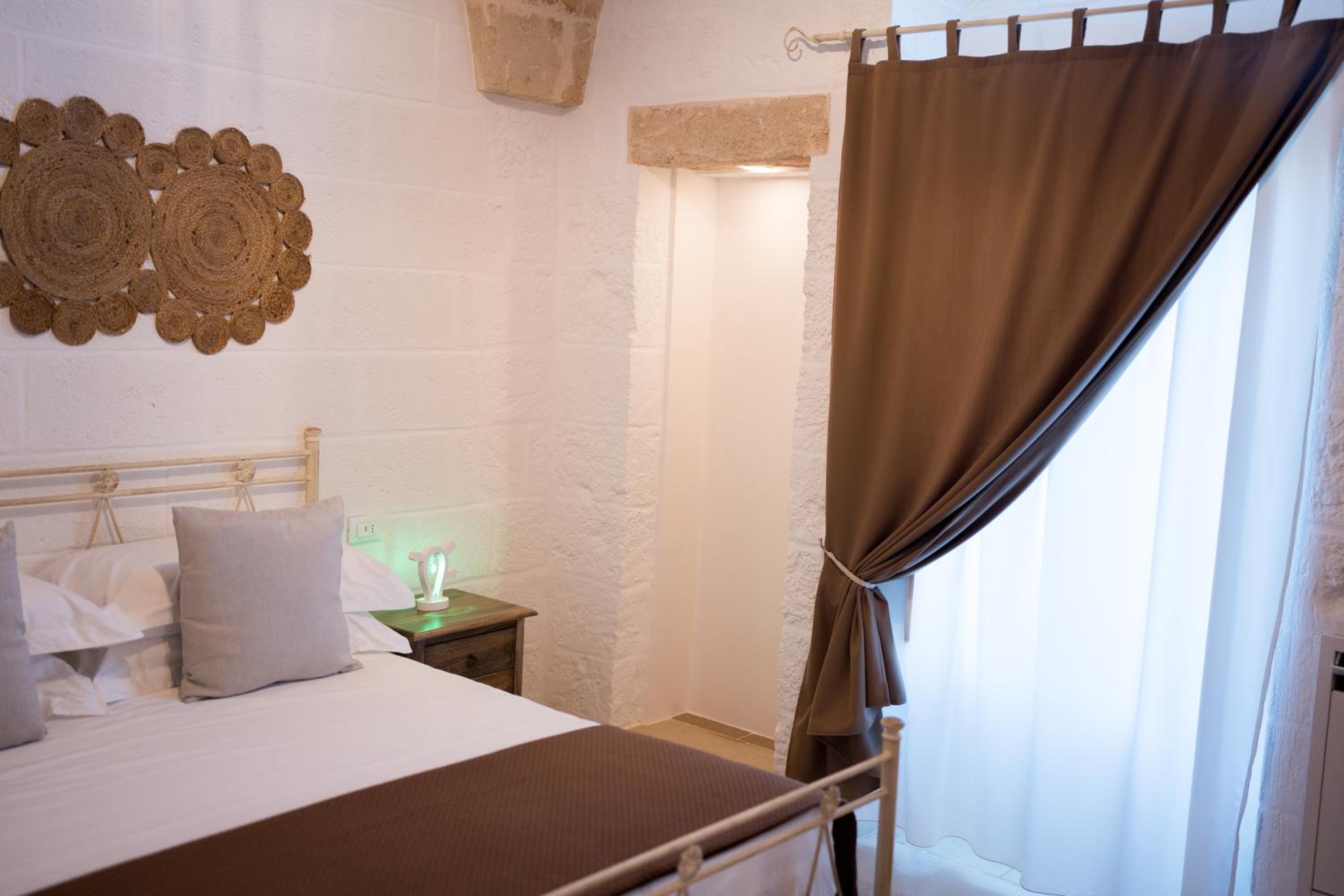Double Room - Disability Access photo 1