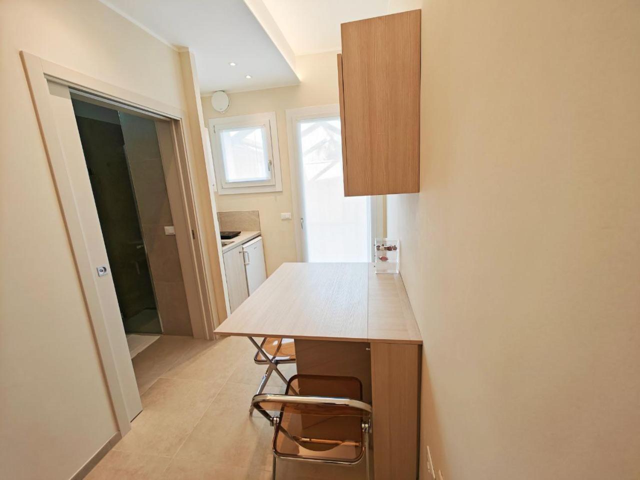 Studio Apartment photo 2
