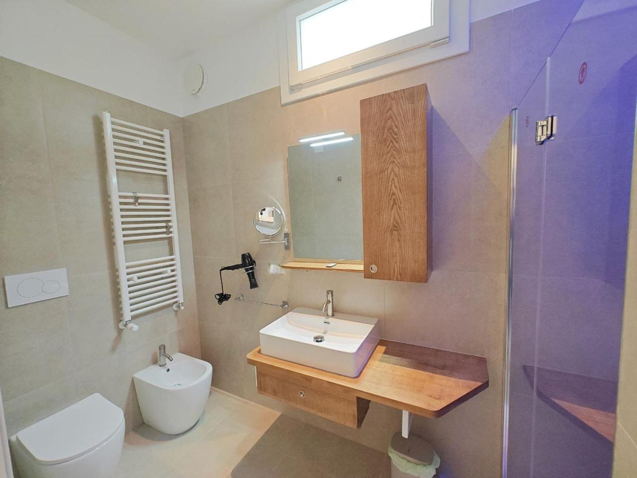 Studio Apartment photo 3