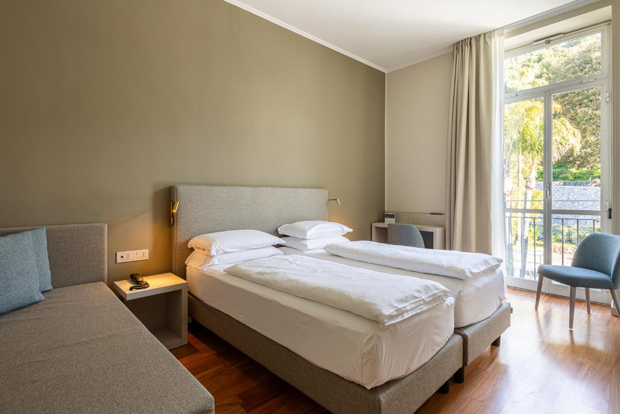 Superior Triple Room - Photo 1
