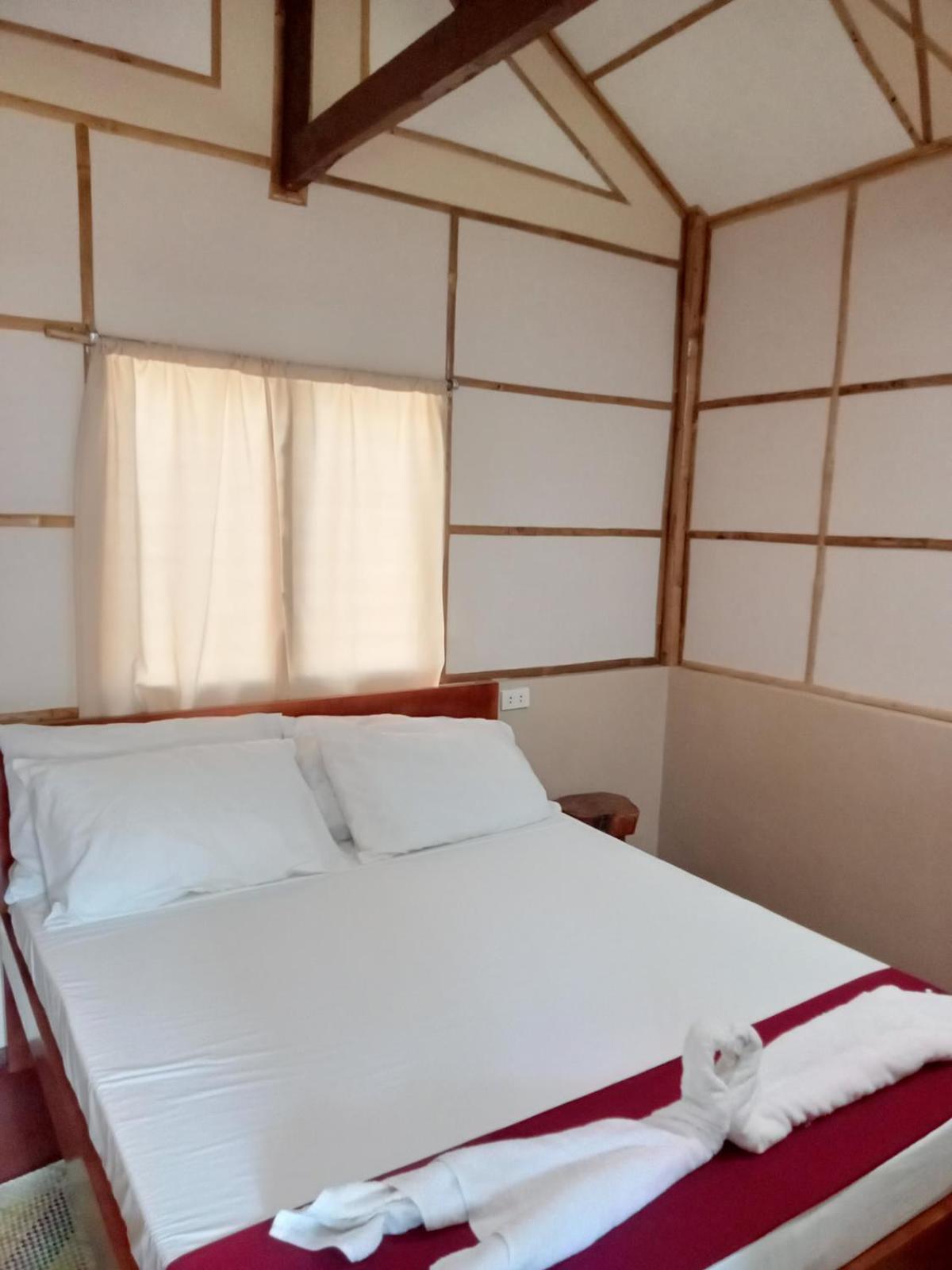 Double with Shared Bathroom photo 1