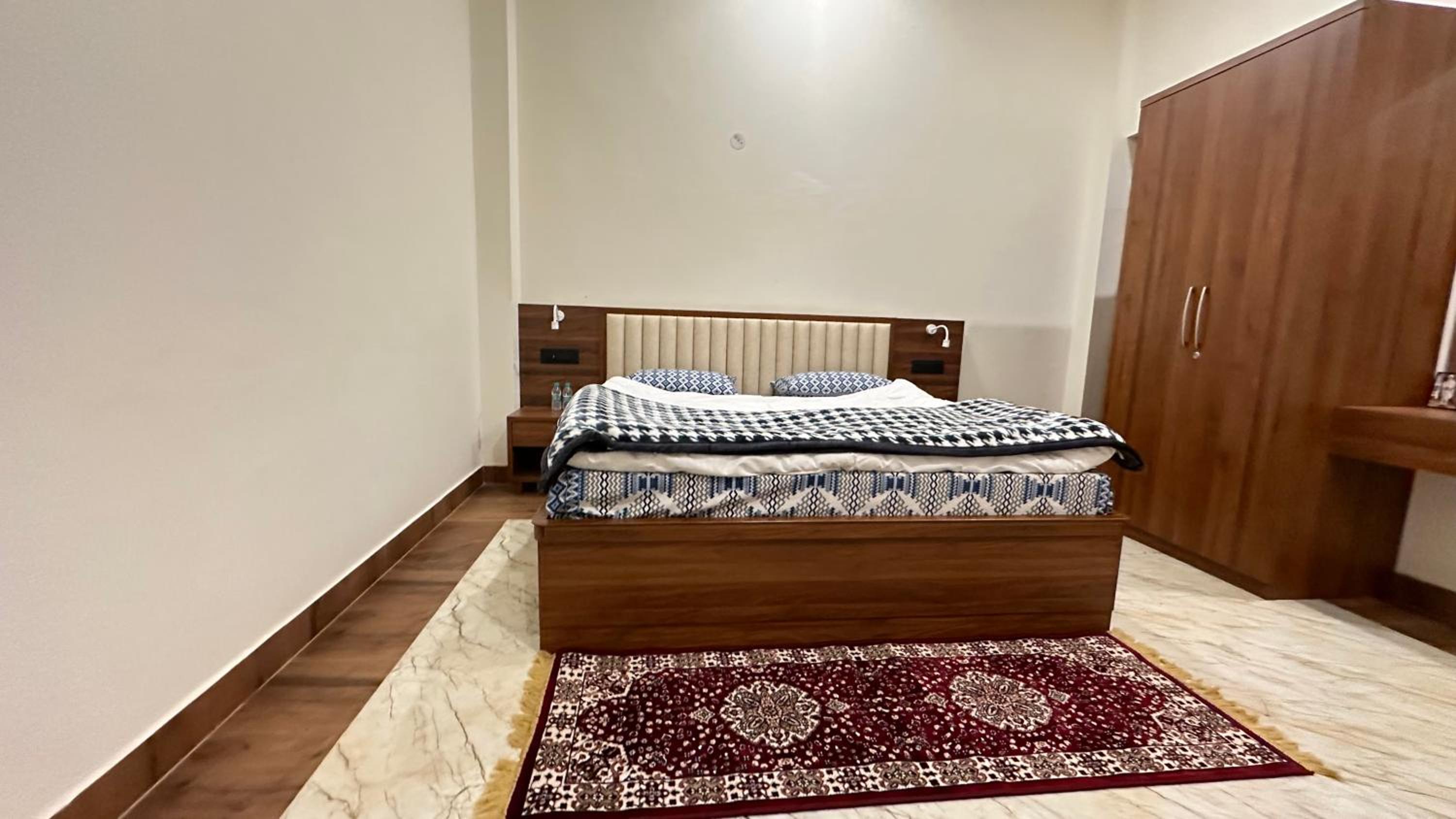 Budget Double Room photo 1
