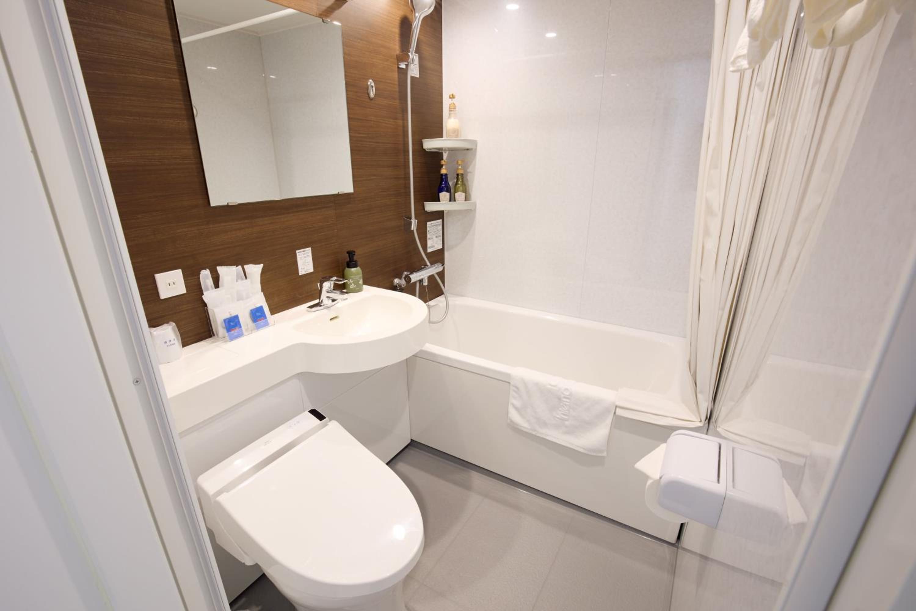 Deluxe Triple Room photo 2