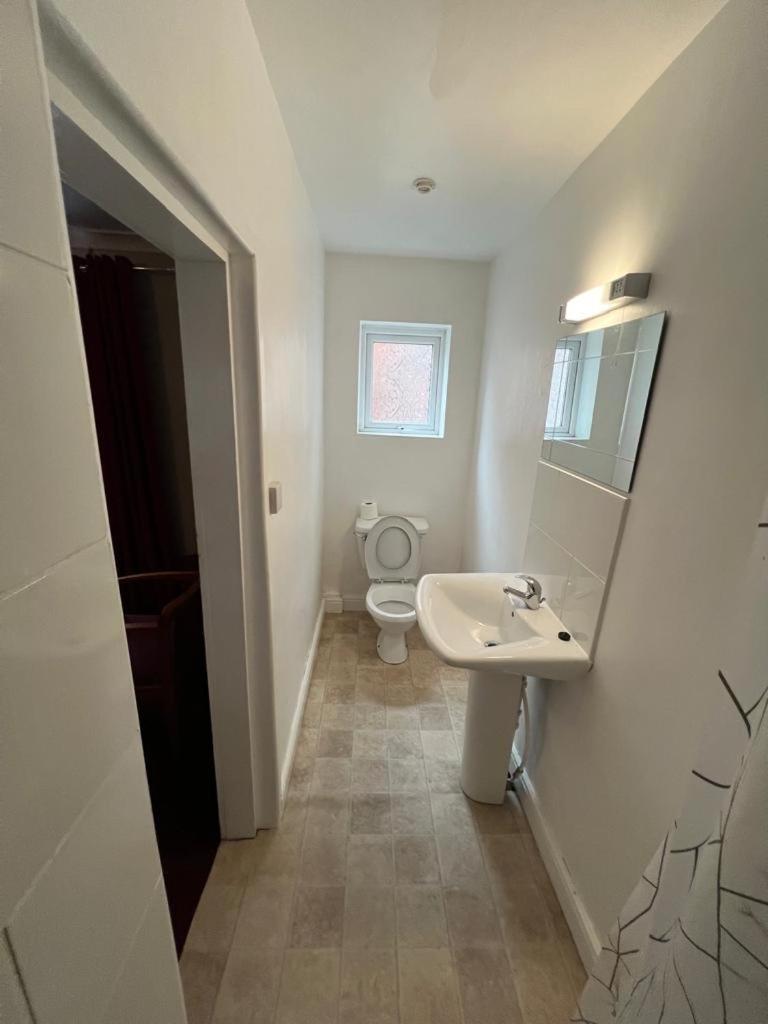 Double Room (2 Adults) photo 3