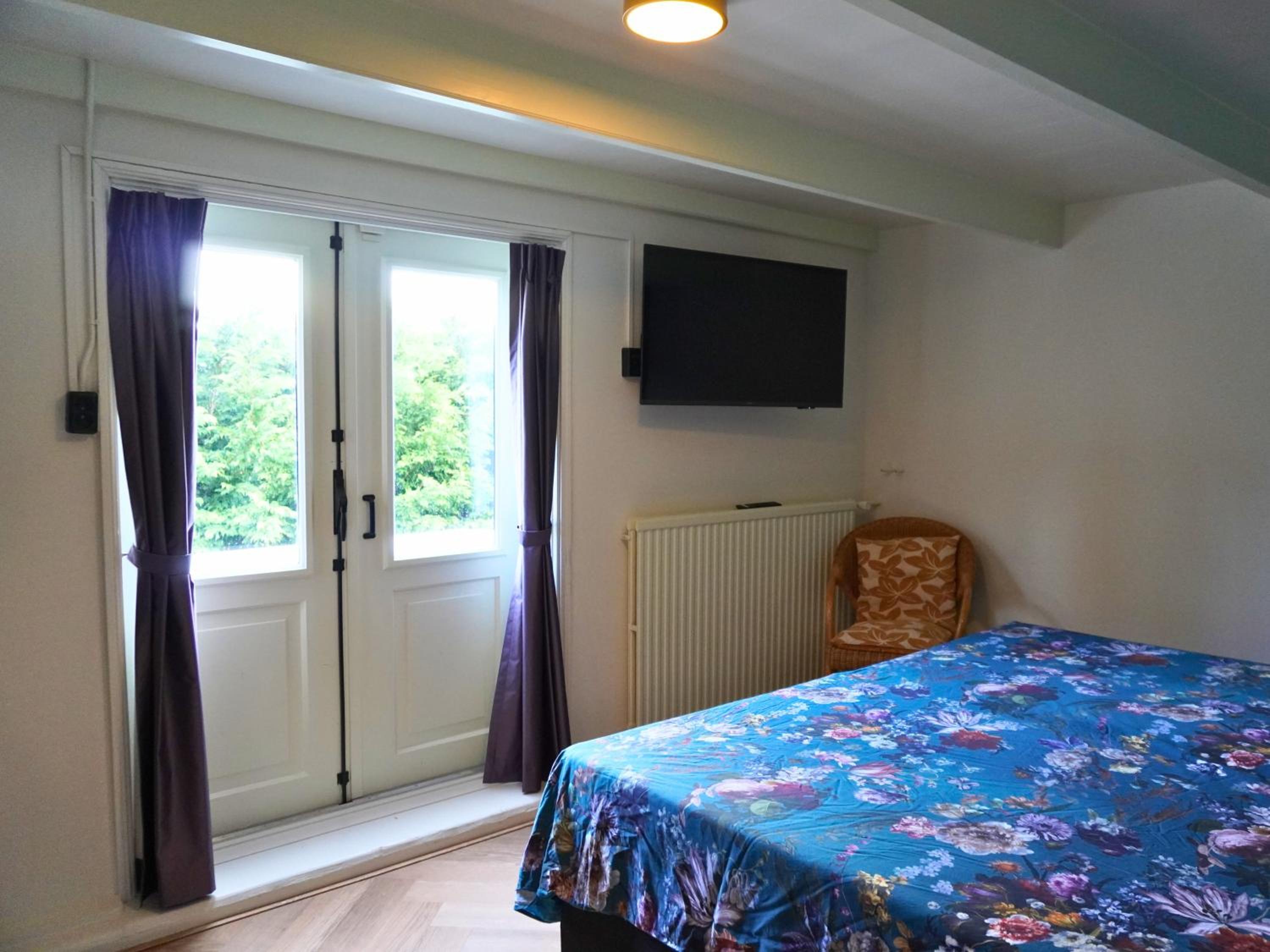 Deluxe Double Room with Balcony photo 1