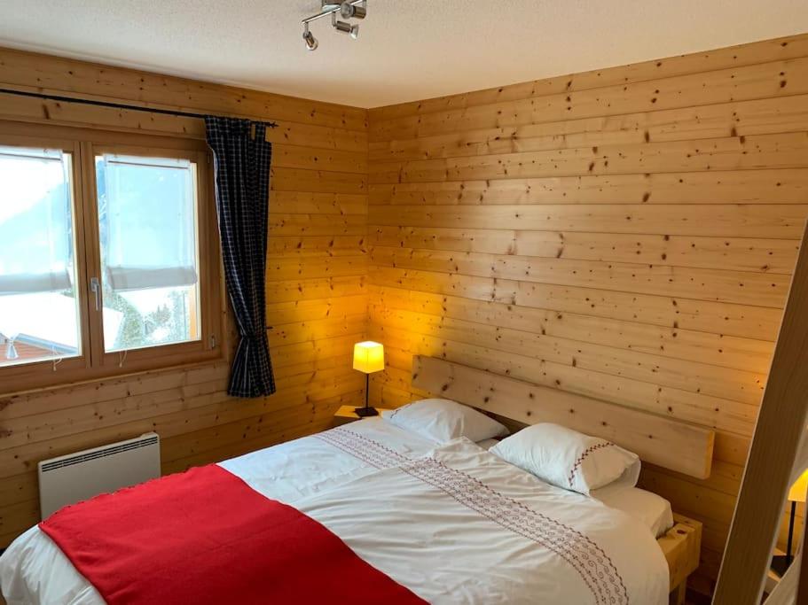 Three-Bedroom Chalet photo 1