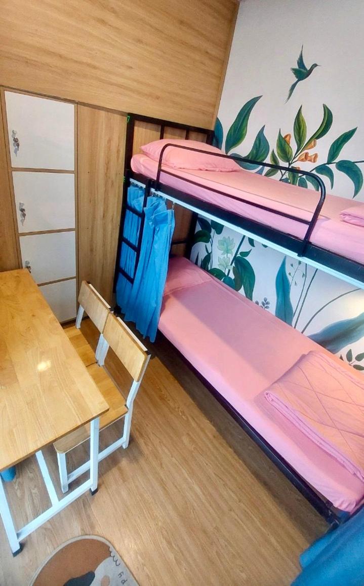 Economy Twin Room photo 1