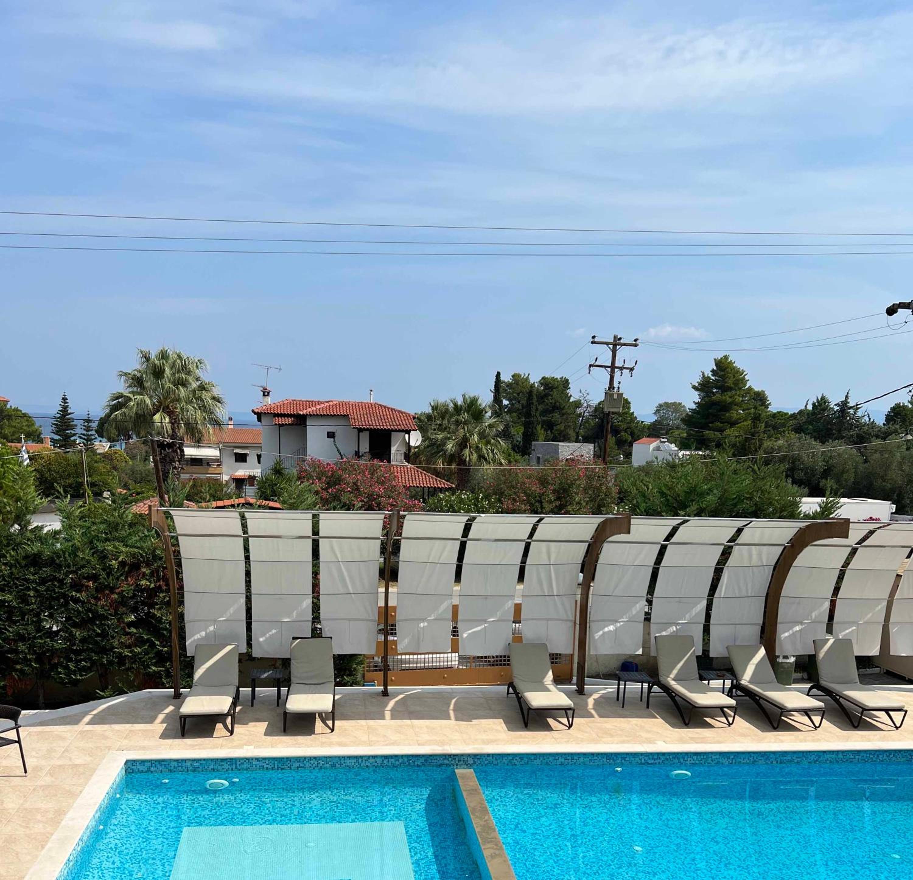 Apartment with Balcony photo 3