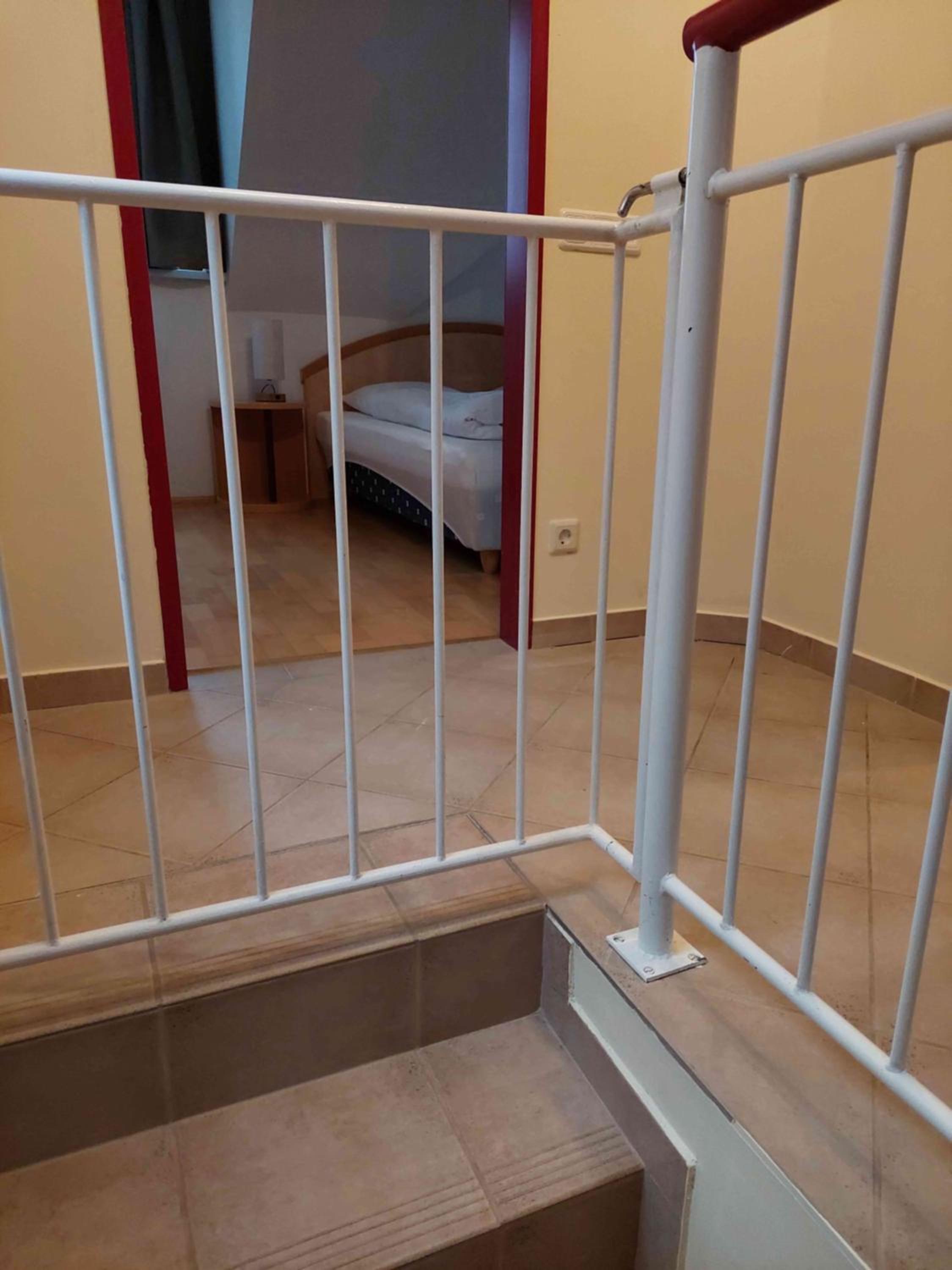 Two-Bedroom House photo 2