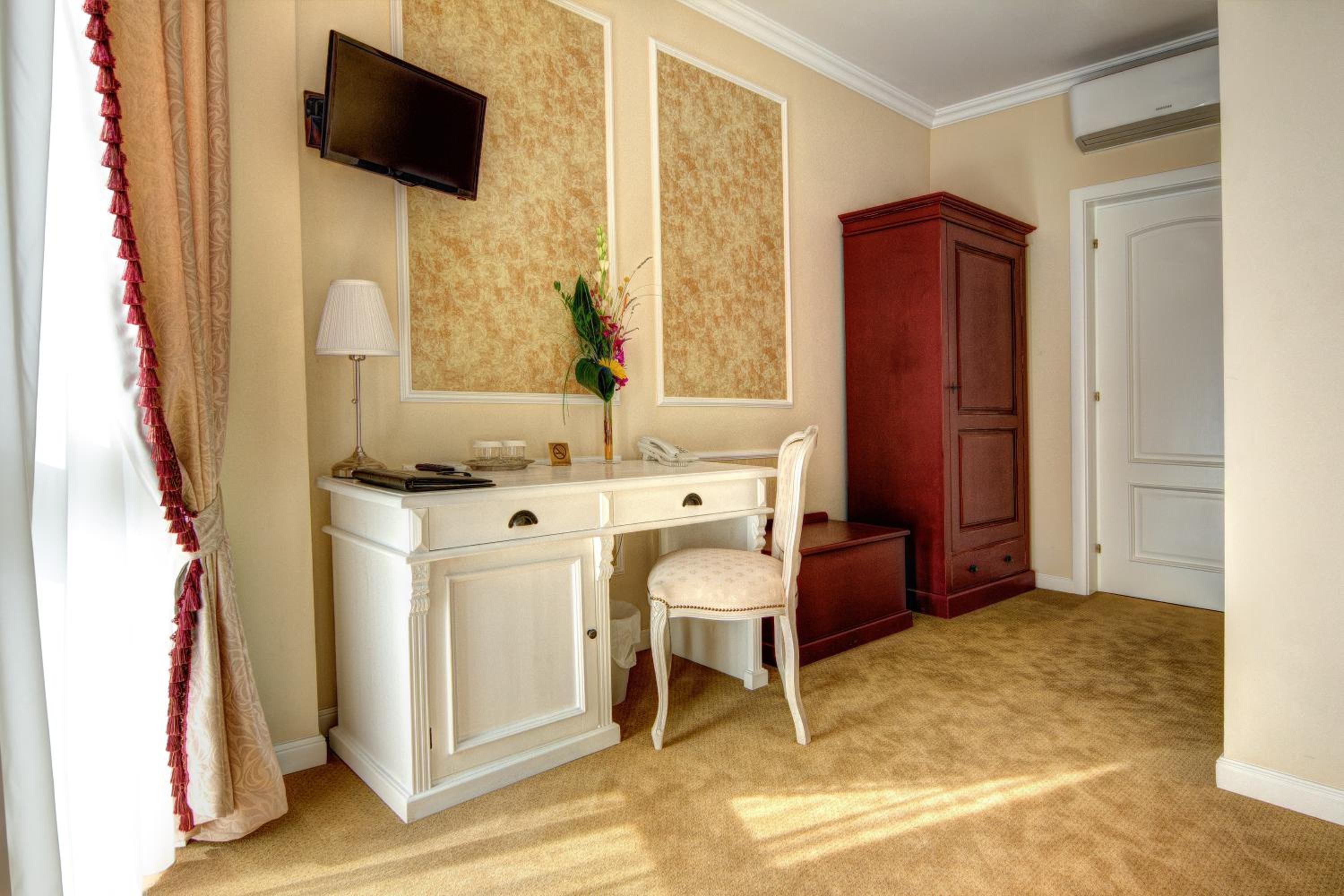 Superior Double Room photo 2
